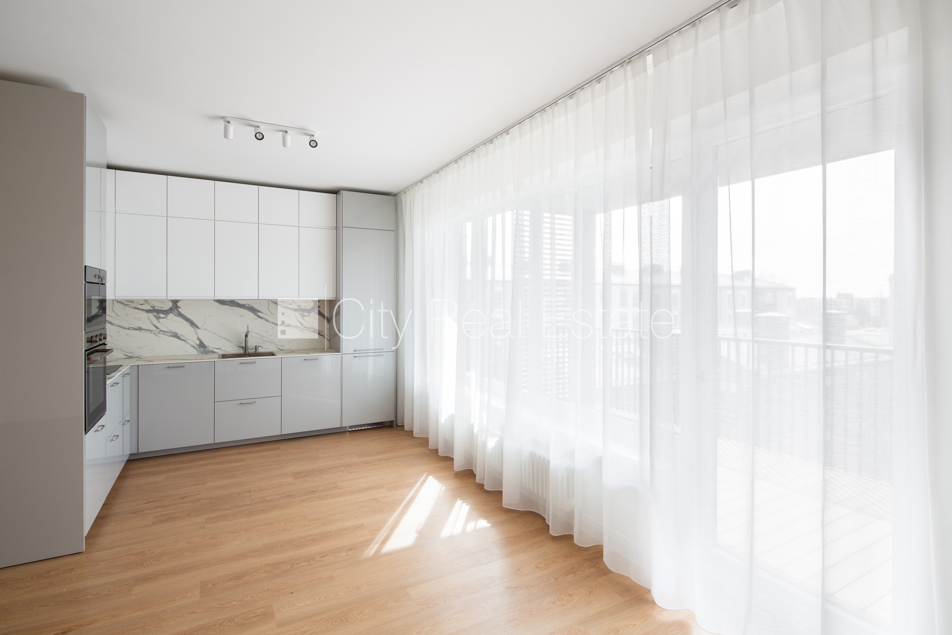 Sludinājumi. Projekts - Lindenholma kvartāls (Lindenholmas dzīvojamais kvartāls), jaunceltne, viena kvadrātmetra Cena: 1500 EUR/mēn Foto #2