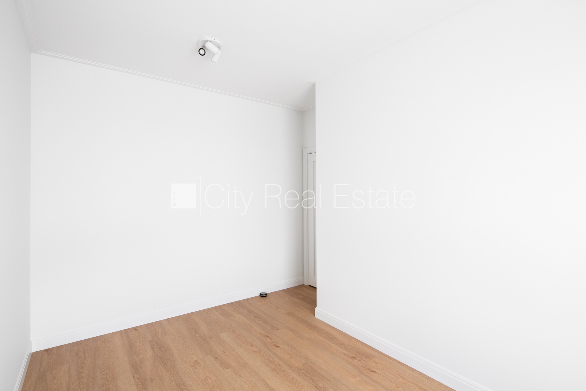 Sludinājumi. Projekts - Lindenholma kvartāls (Lindenholmas dzīvojamais kvartāls), jaunceltne, viena kvadrātmetra Cena: 1500 EUR/mēn Foto #7