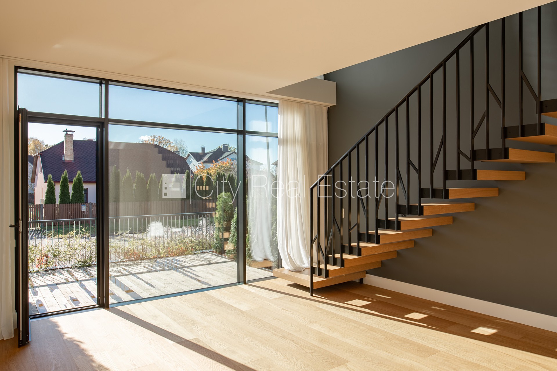 Sludinājumi. Projekts - Lindenholma kvartāls (Lindenholmas dzīvojamais kvartāls), jaunceltne, zaļā teritorija, Cena: 2150 EUR/mēn Foto #1