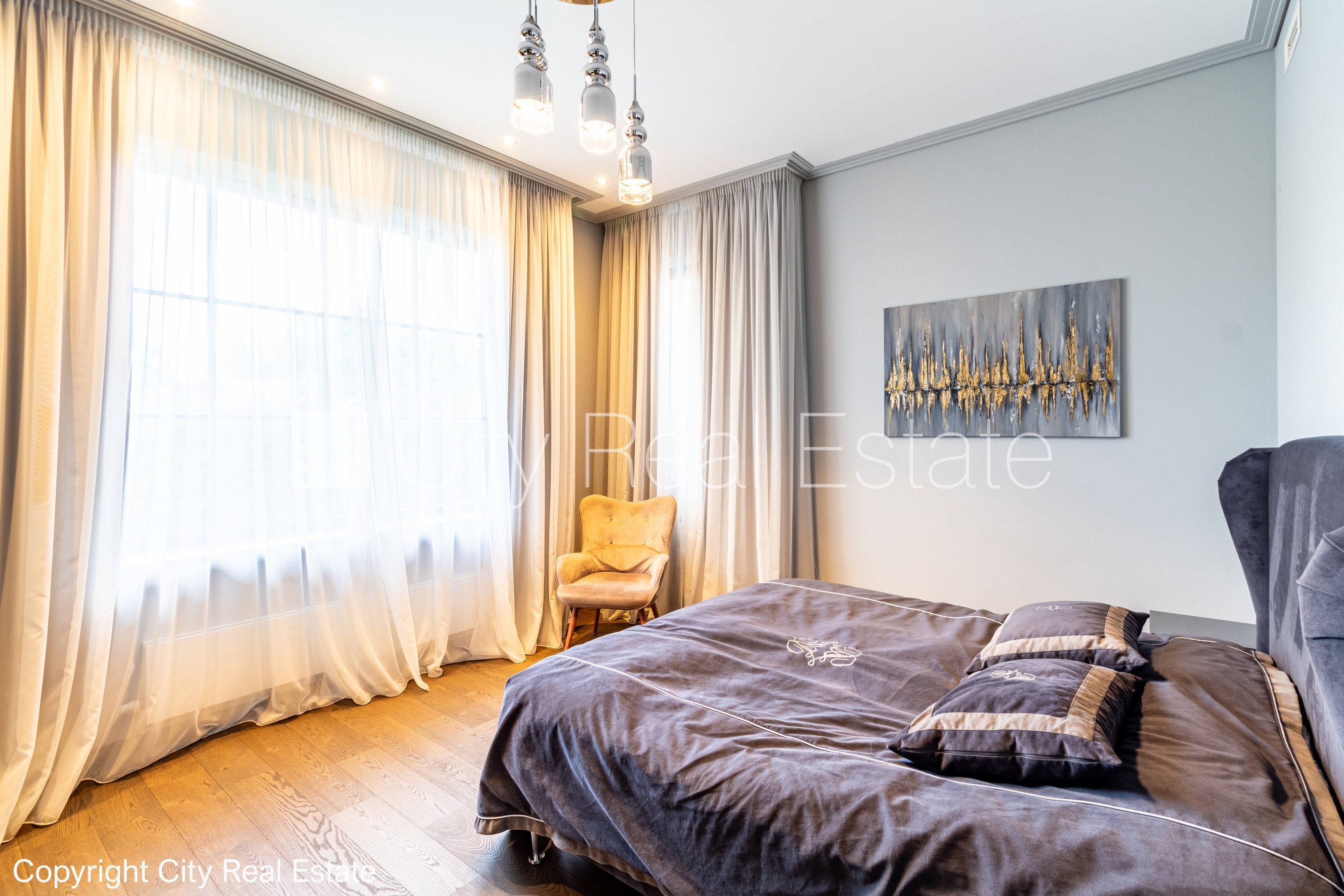 Sludinājumi. Privātmāja, labiekārtota apzaļumota teritorija, labiekārtots apzaļumots pagalms 2840 m2, iežogota Cena: 990000 EUR Foto #15