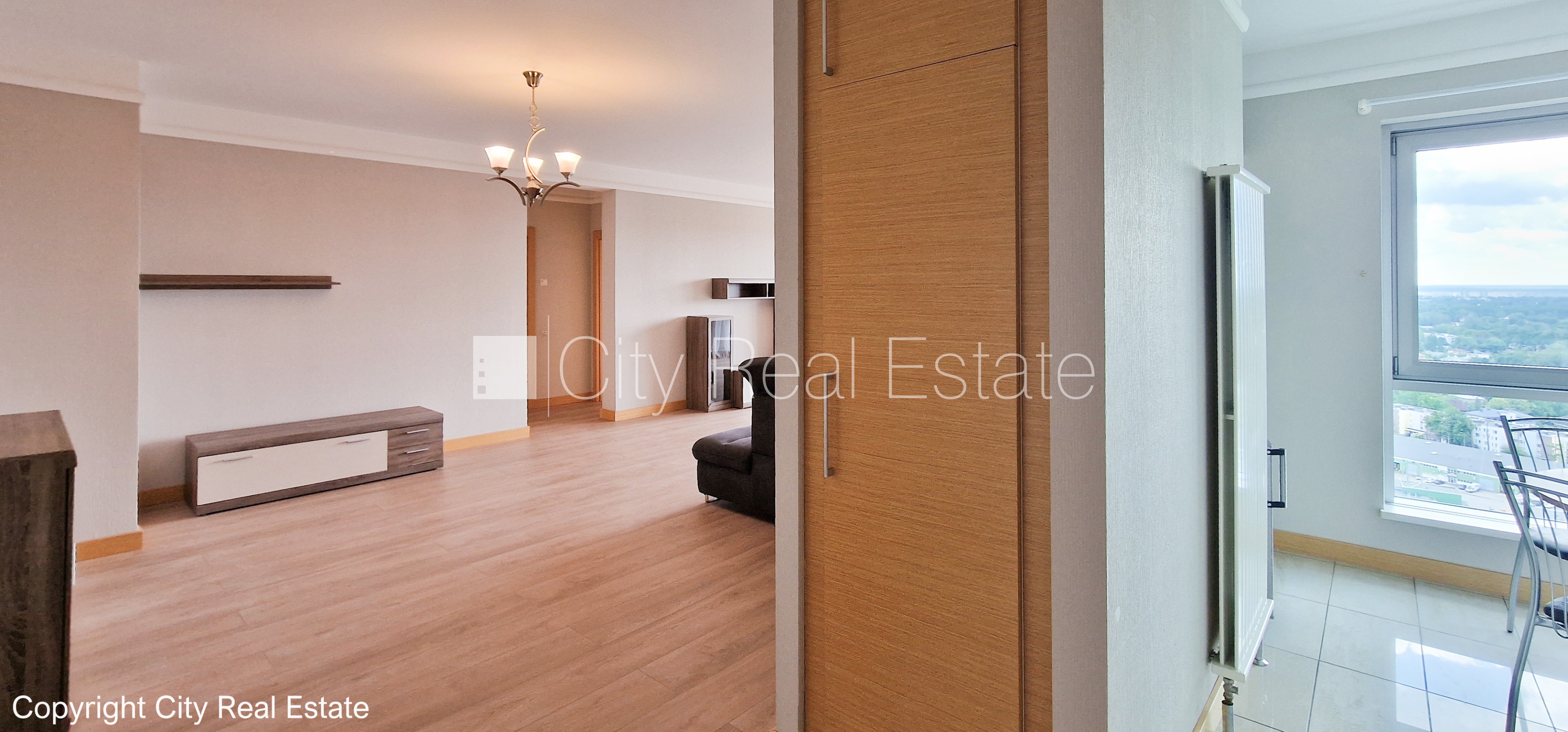 Sludinājumi. Projekts - Panorama Plaza, jaunceltne, pagalma ēka, labiekārtots apzaļumots pagalms, slēgta Cena: 1000 EUR/mēn Foto #12