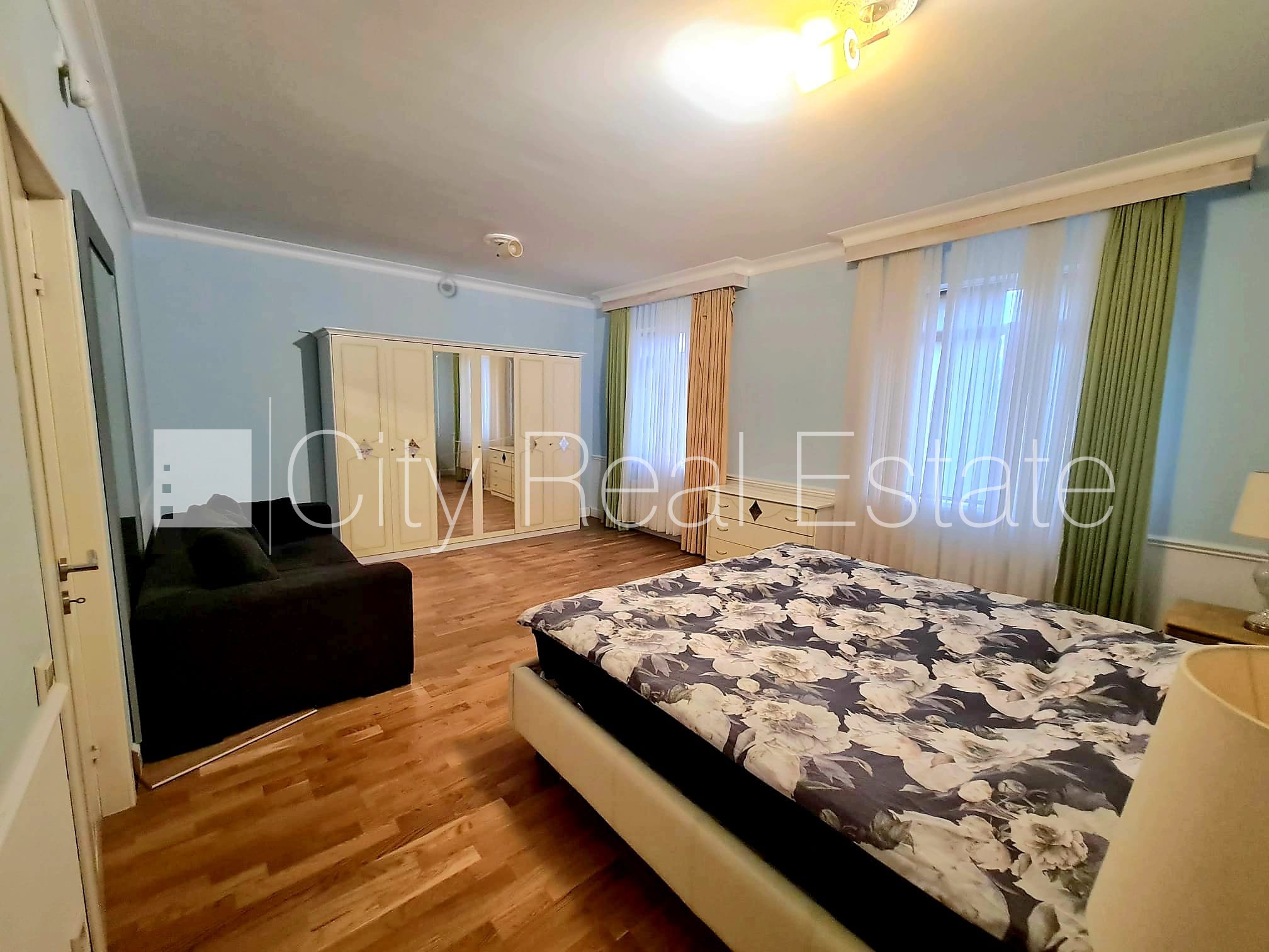 Sludinājumi. Projekts - Bišulejas, labiekārtota apzaļumota teritorija, bruģēts piebraucamais ceļš, teritorijas Cena: 1500 EUR/mēn Foto #10