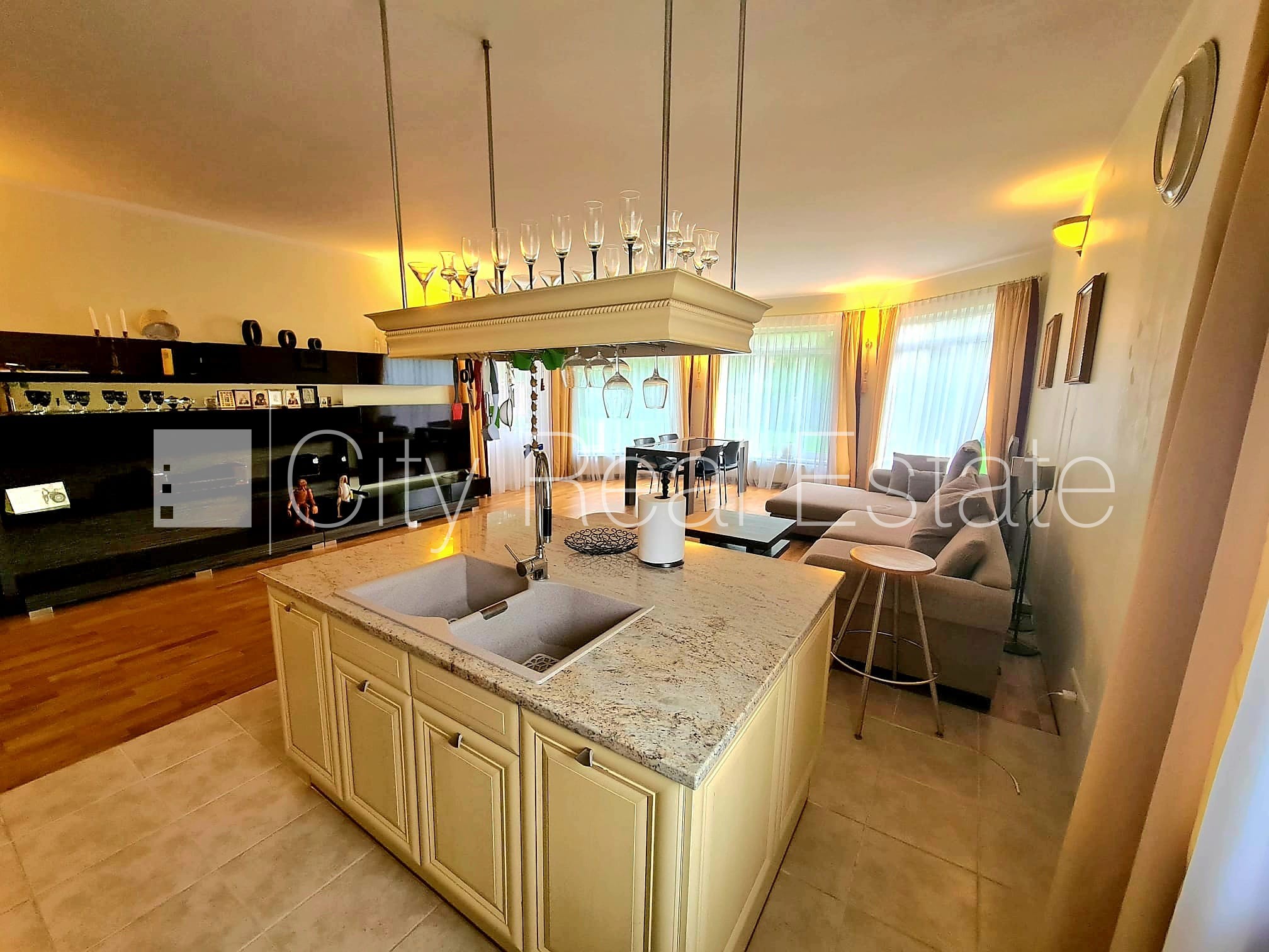 Sludinājumi. Projekts - Bišulejas, labiekārtota apzaļumota teritorija, bruģēts piebraucamais ceļš, teritorijas Cena: 1500 EUR/mēn Foto #9