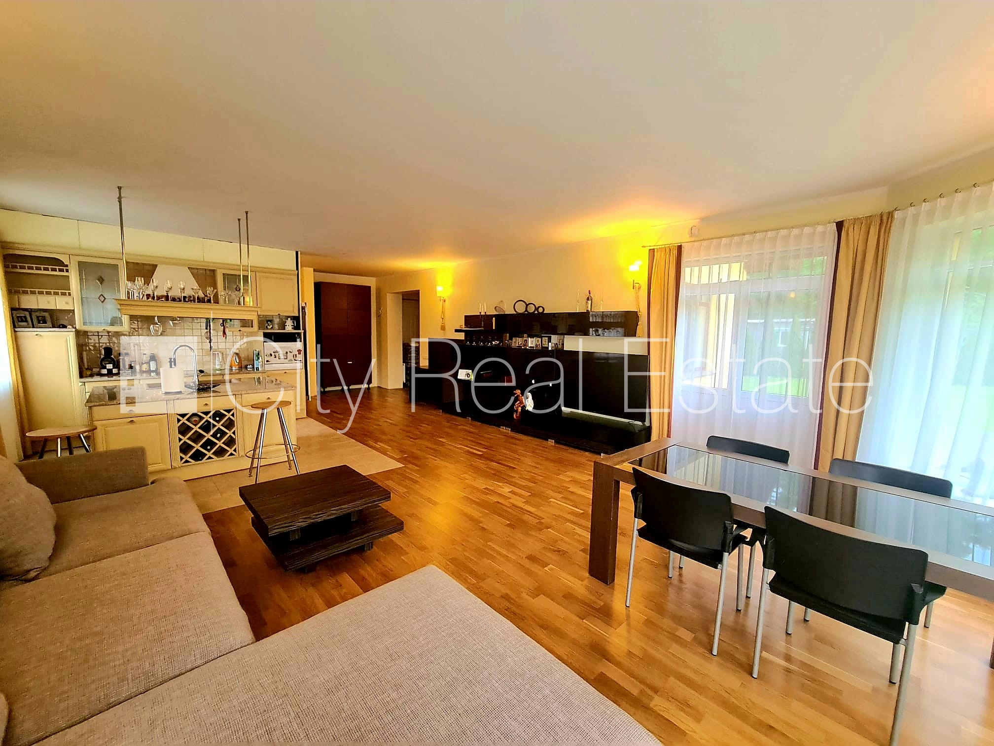 Sludinājumi. Projekts - Bišulejas, labiekārtota apzaļumota teritorija, bruģēts piebraucamais ceļš, teritorijas Cena: 1500 EUR/mēn Foto #5