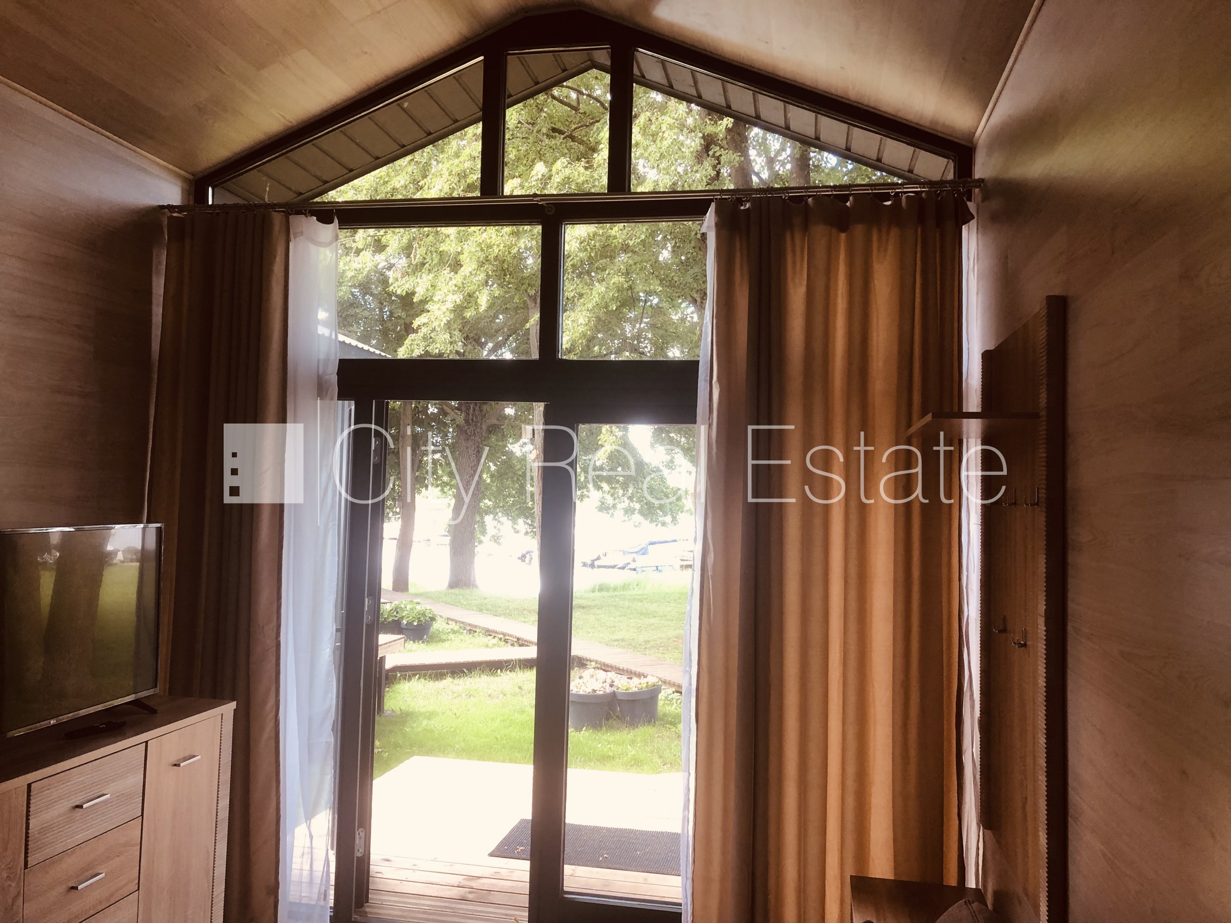 Sludinājumi. Jaunceltne, energo efektīva māja, labiekārtota apzaļumota teritorija, elektriskā apkure, sanitārie Cena: 600 EUR/mēn Foto #15