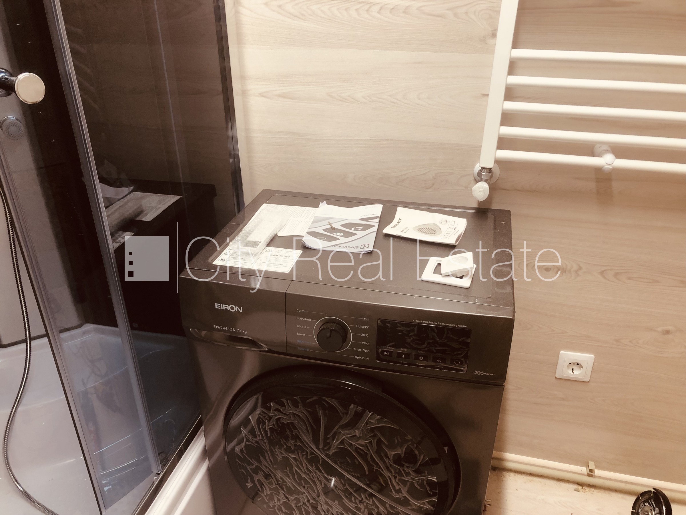 Sludinājumi. Šo dzīvokli izīrē pa diennaktīm (īstermiņa īre), īres cena sludinājumā norādīta par vienu diennakts Cena: 100 EUR/mēn Foto #15