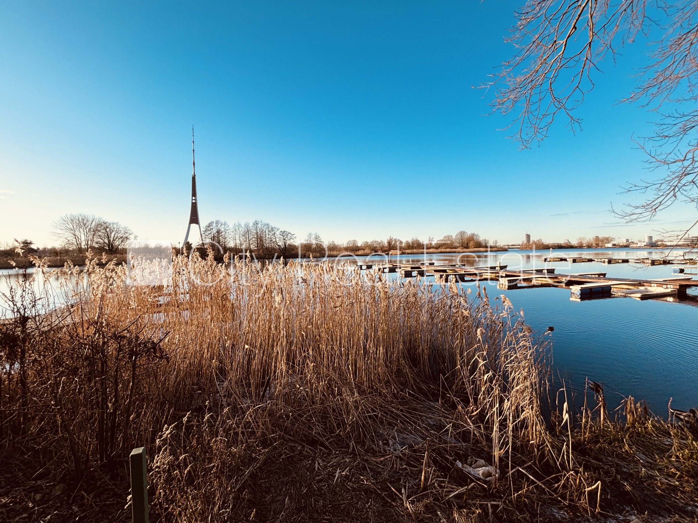 Sludinājumi. Šo dzīvokli izīrē pa diennaktīm (īstermiņa īre), īres cena sludinājumā norādīta par vienu diennakts Cena: 100 EUR/mēn Foto #22