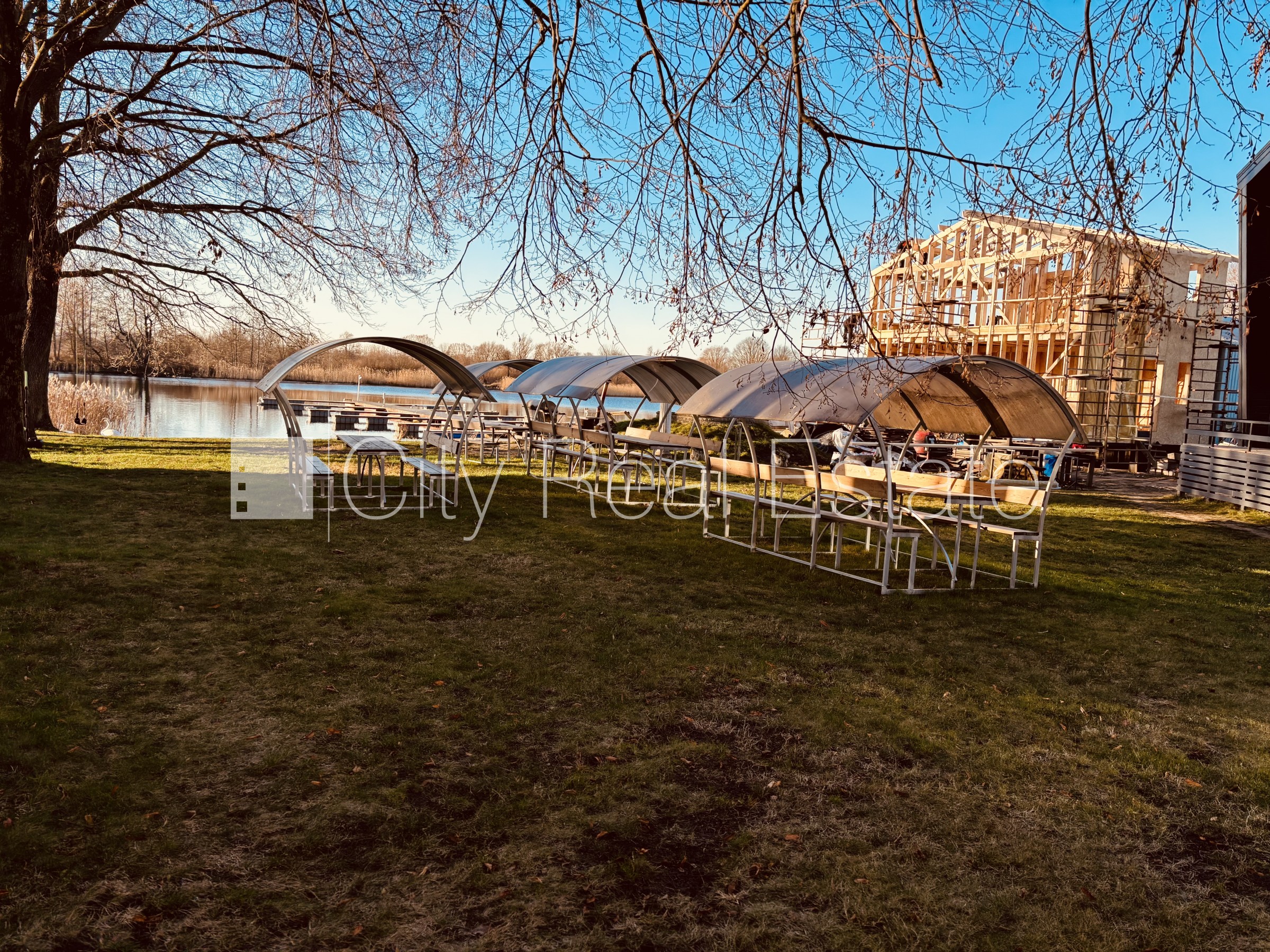 Sludinājumi. Šo dzīvokli izīrē pa diennaktīm (īstermiņa īre), īres cena sludinājumā norādīta par vienu diennakts Cena: 100 EUR/mēn Foto #24
