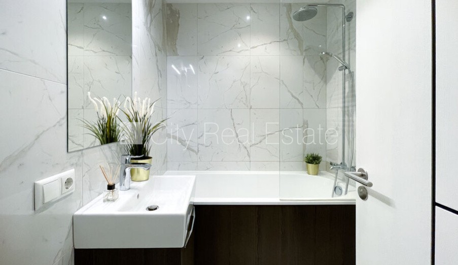 Sludinājumi. Jaunceltne, labiekārtota apzaļumota teritorija, vieta automašīnai, pazemes autostāvvieta, ir lifts, Cena: 850 EUR/mēn Foto #14