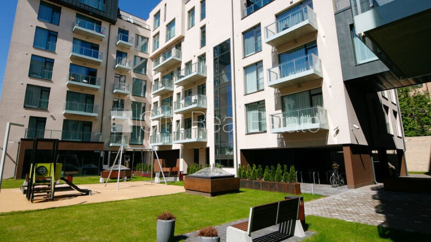 Sludinājumi. Jaunceltne, labiekārtota apzaļumota teritorija, vieta automašīnai, pazemes autostāvvieta, ir lifts, Cena: 850 EUR/mēn Foto #18