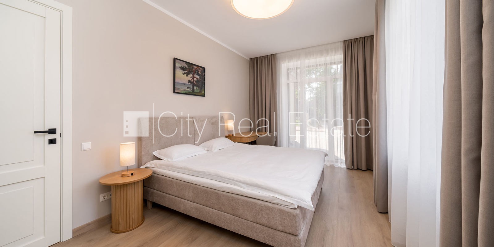 Sludinājumi. Jaunceltne, labiekārtota apzaļumota teritorija, pazemes autostāvvieta, pagalmā bērnu spēļu laukums, Cena: 1550 EUR/mēn Foto #12