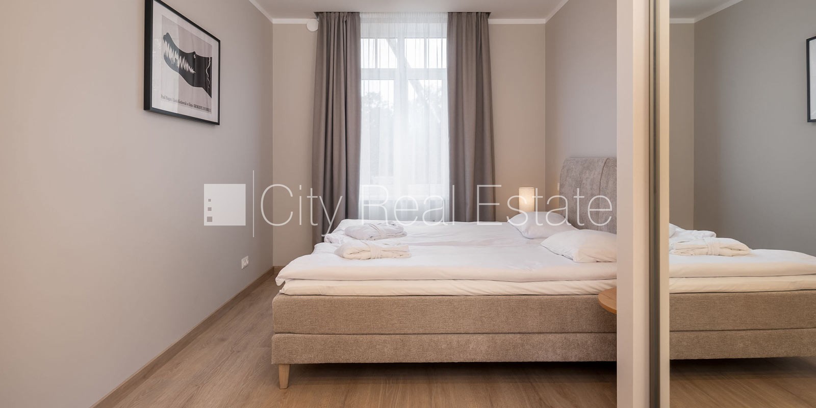 Sludinājumi. Jaunceltne, fasādes māja, labiekārtota apzaļumota teritorija, pazemes autostāvvieta, apzaļumota Cena: 2200 EUR/mēn Foto #9