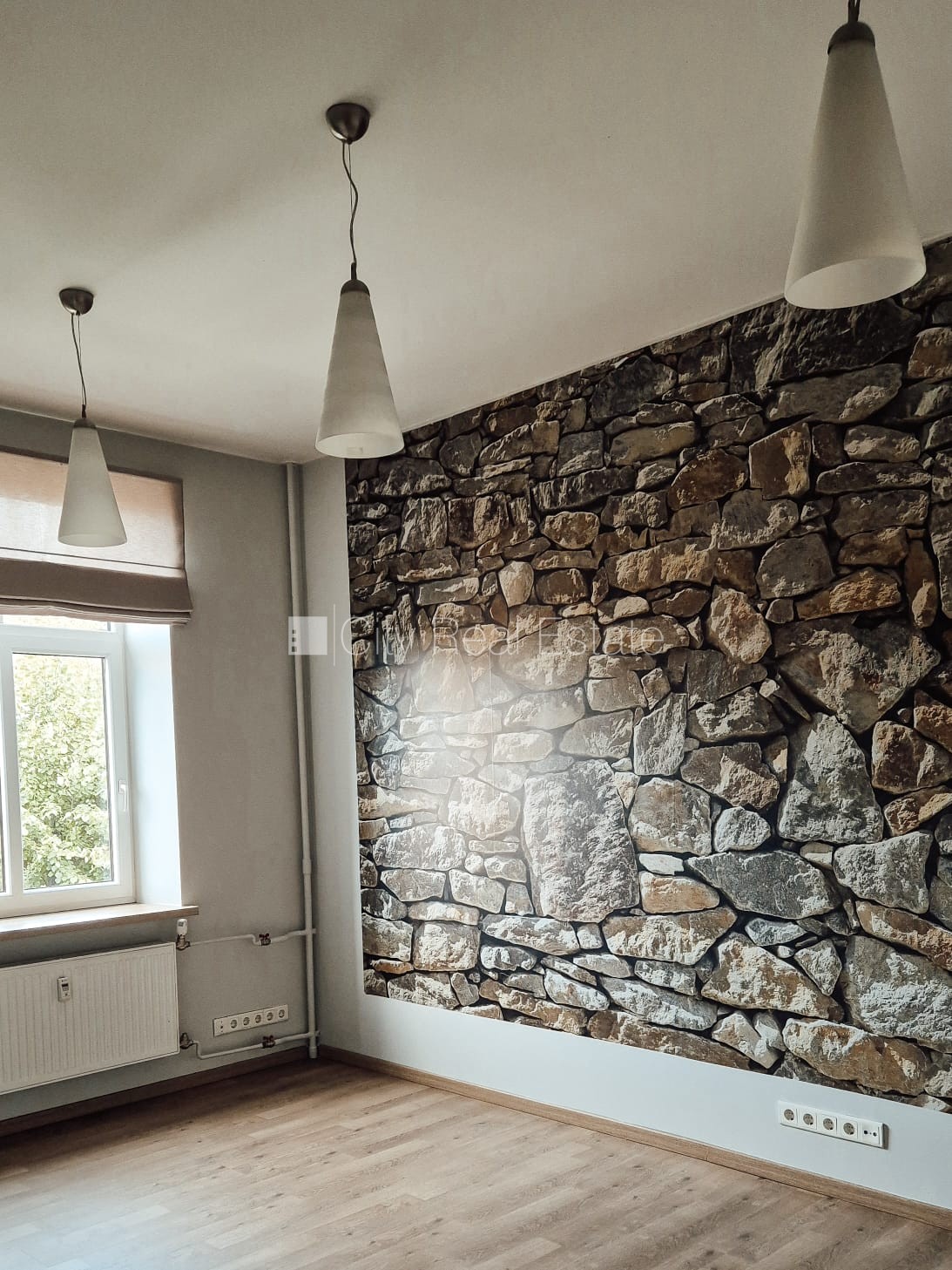 Sludinājumi. Fasādes māja, slēgts pagalms, ieeja no ielas, logi vērsti mājas abās pusēs, istabas izolētas 3 Cena: 295000 EUR Foto #18