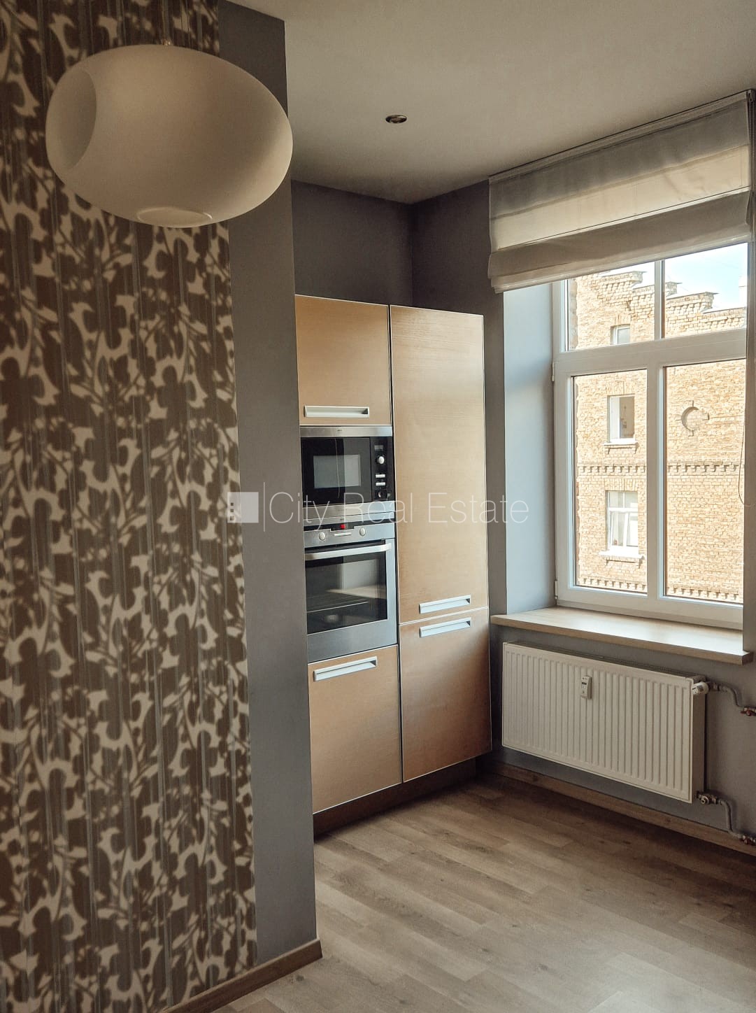 Sludinājumi. Fasādes māja, slēgts pagalms, ieeja no ielas, logi vērsti mājas abās pusēs, istabas izolētas 3 Cena: 295000 EUR Foto #10