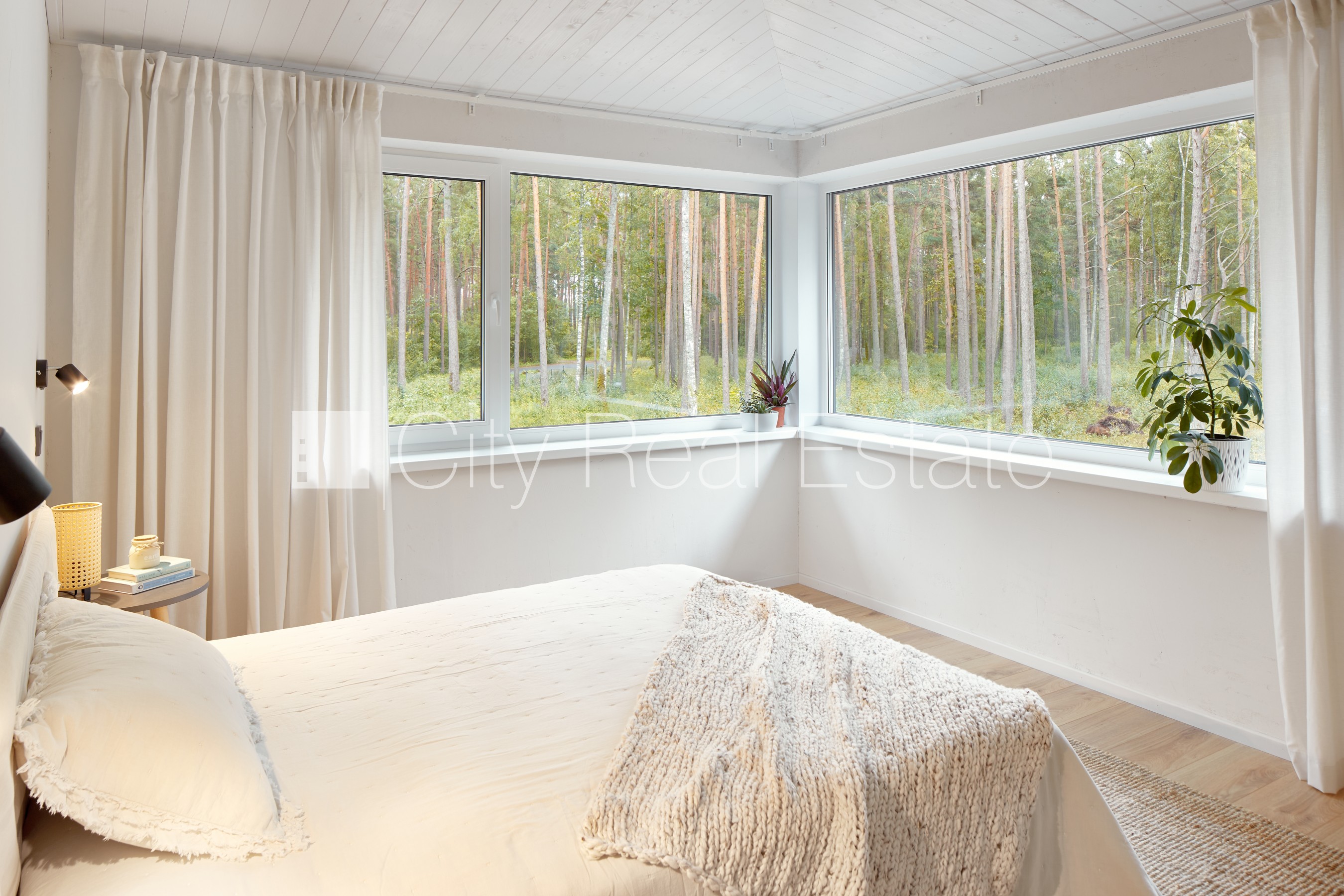 Sludinājumi. Privātmāja, energo efektīva māja, labiekārtota apzaļumota teritorija, slēgta teritorija, vieta Cena: 1250 EUR/mēn Foto #4