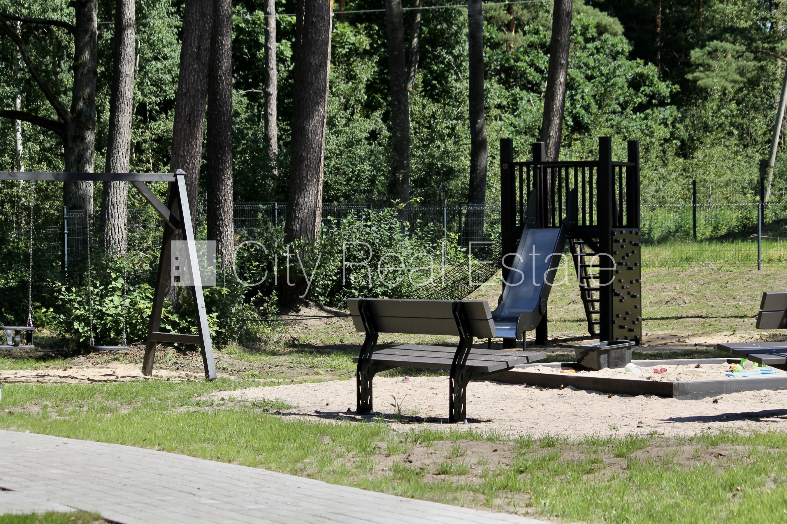 Sludinājumi. Privātmāja, energo efektīva māja, labiekārtota apzaļumota teritorija, slēgta teritorija, vieta Cena: 1250 EUR/mēn Foto #14