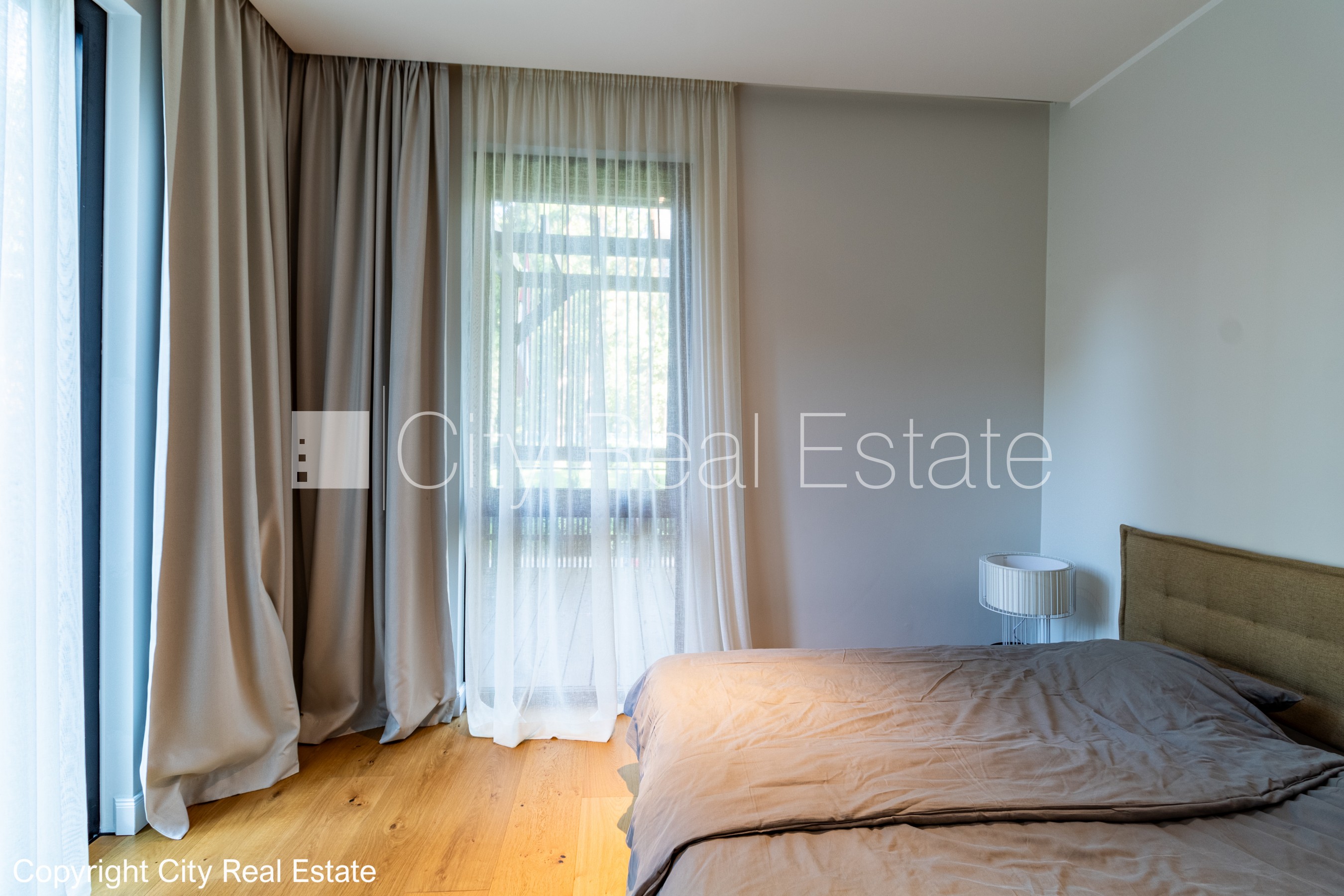 Sludinājumi. Jaunceltne, labiekārtota apzaļumota teritorija, slēgta teritorija, pazemes autostāvvieta, ieeja no Cena: 2900 EUR/mēn Foto #18