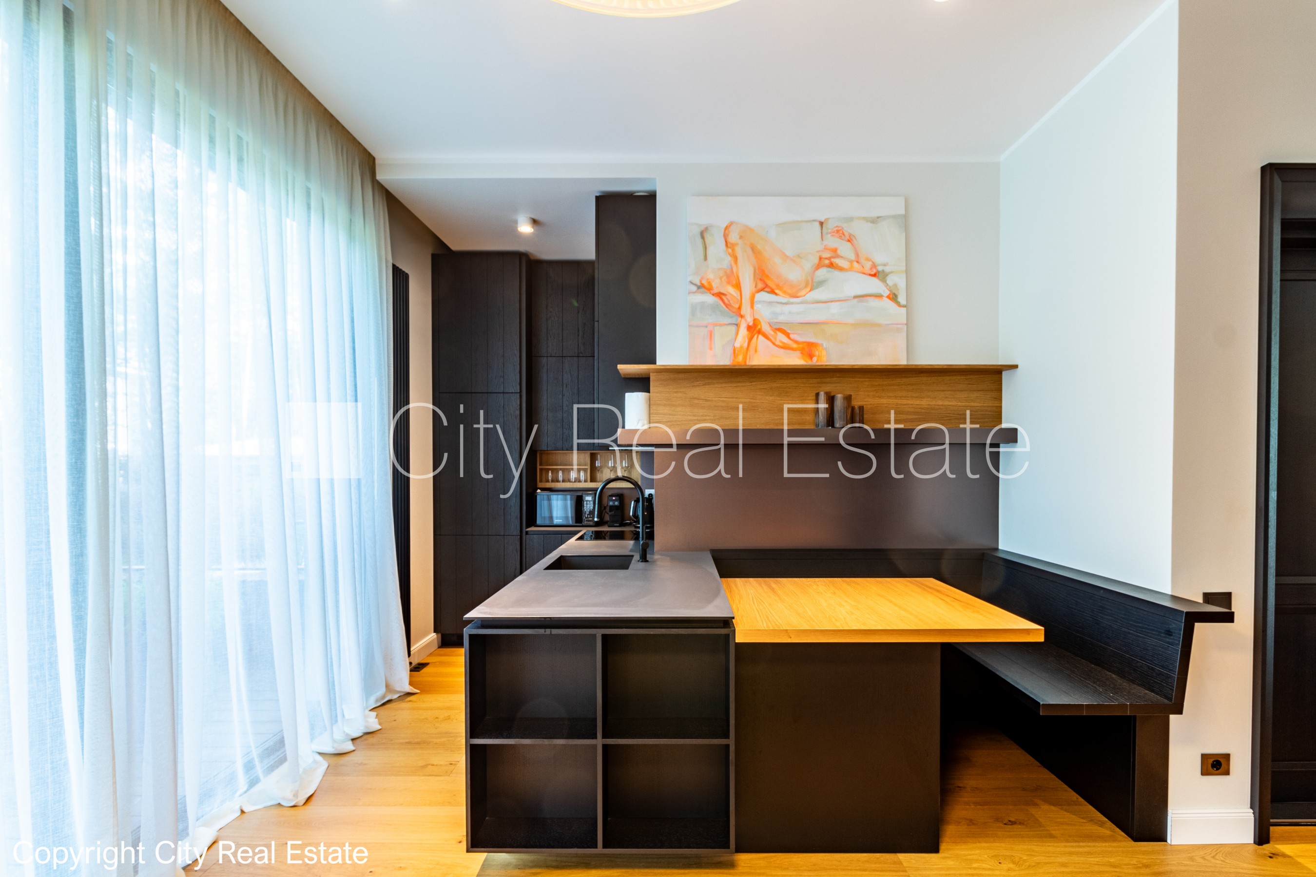 Sludinājumi. Jaunceltne, labiekārtota apzaļumota teritorija, slēgta teritorija, pazemes autostāvvieta, ieeja no Cena: 2900 EUR/mēn Foto #3