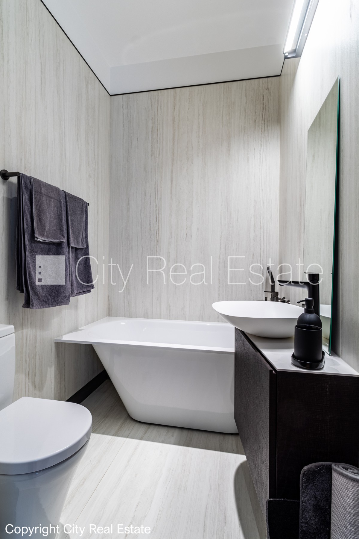 Объявление. Новостройка, зеленая территория, закрытая территория, подземная стоянка, вход с улицы, озеленённая Цена: 2100 EUR/мес. Foto #9