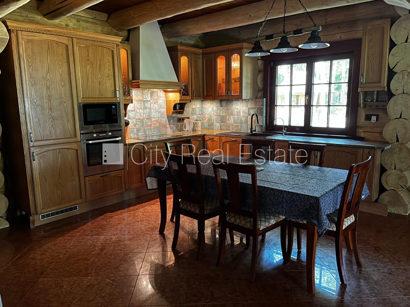 Sludinājumi. Labiekārtota apzaļumota teritorija, guļamistabu skaits 4 gab., siltumsūknis, filtri ūdens Cena: 555000 EUR Foto #11