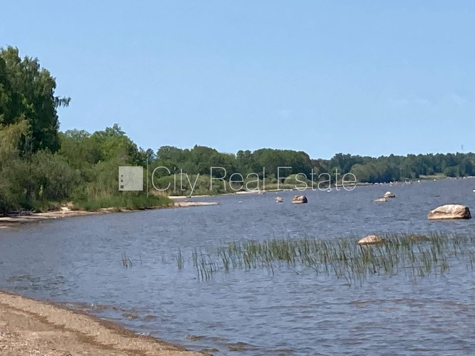 Sludinājumi. Labiekārtota apzaļumota teritorija, guļamistabu skaits 4 gab., siltumsūknis, filtri ūdens Cena: 555000 EUR Foto #20