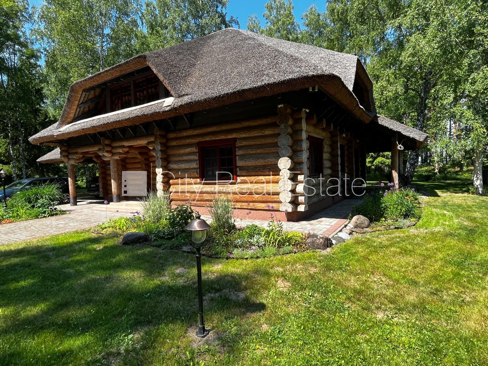 Sludinājumi. Labiekārtota apzaļumota teritorija, guļamistabu skaits 4 gab., siltumsūknis, filtri ūdens Cena: 555000 EUR Foto #7