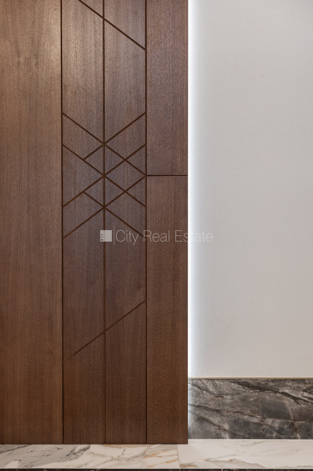 Sludinājumi. Jaunceltne, labiekārtota apzaļumota teritorija, bruģēts piebraucamais ceļš, teritorijas Cena: 242000 EUR Foto #24