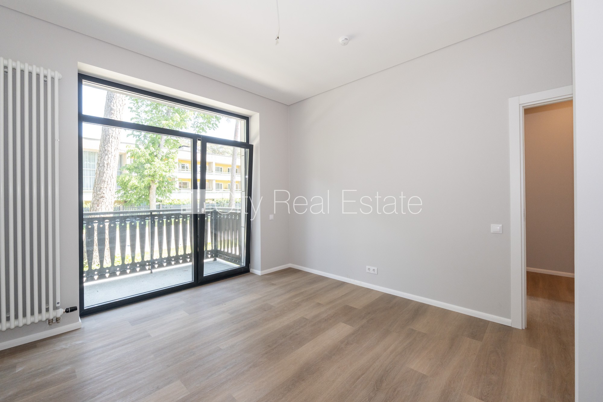 Sludinājumi. Jaunceltne, labiekārtota apzaļumota teritorija, bruģēts piebraucamais ceļš, teritorijas Cena: 208579 EUR Foto #8