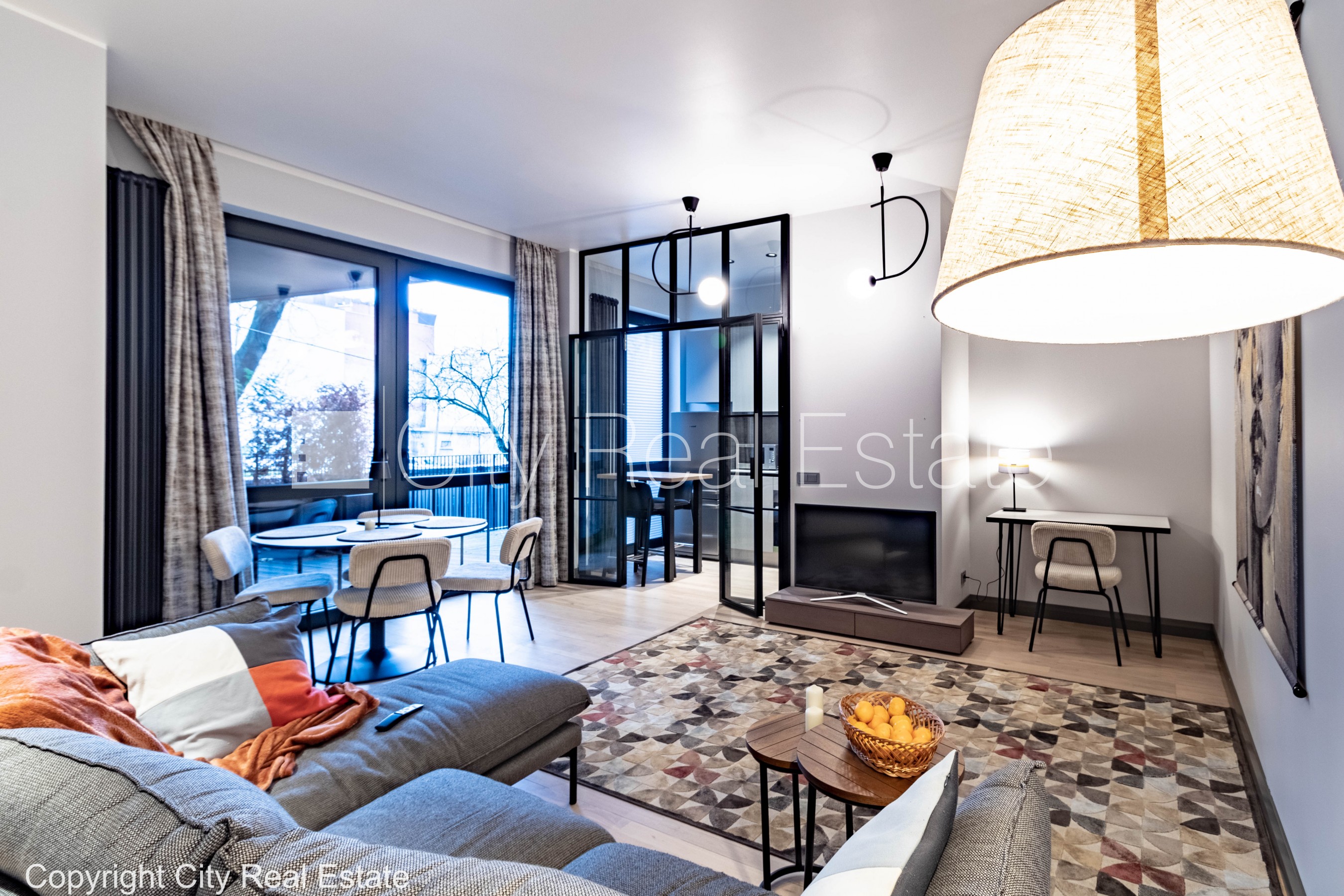 Sludinājumi. Projekts - Parkers (Parkers), jaunceltne, pagalma ēka, labiekārtots apzaļumots pagalms, iespēja Cena: 1700 EUR/mēn Foto #1