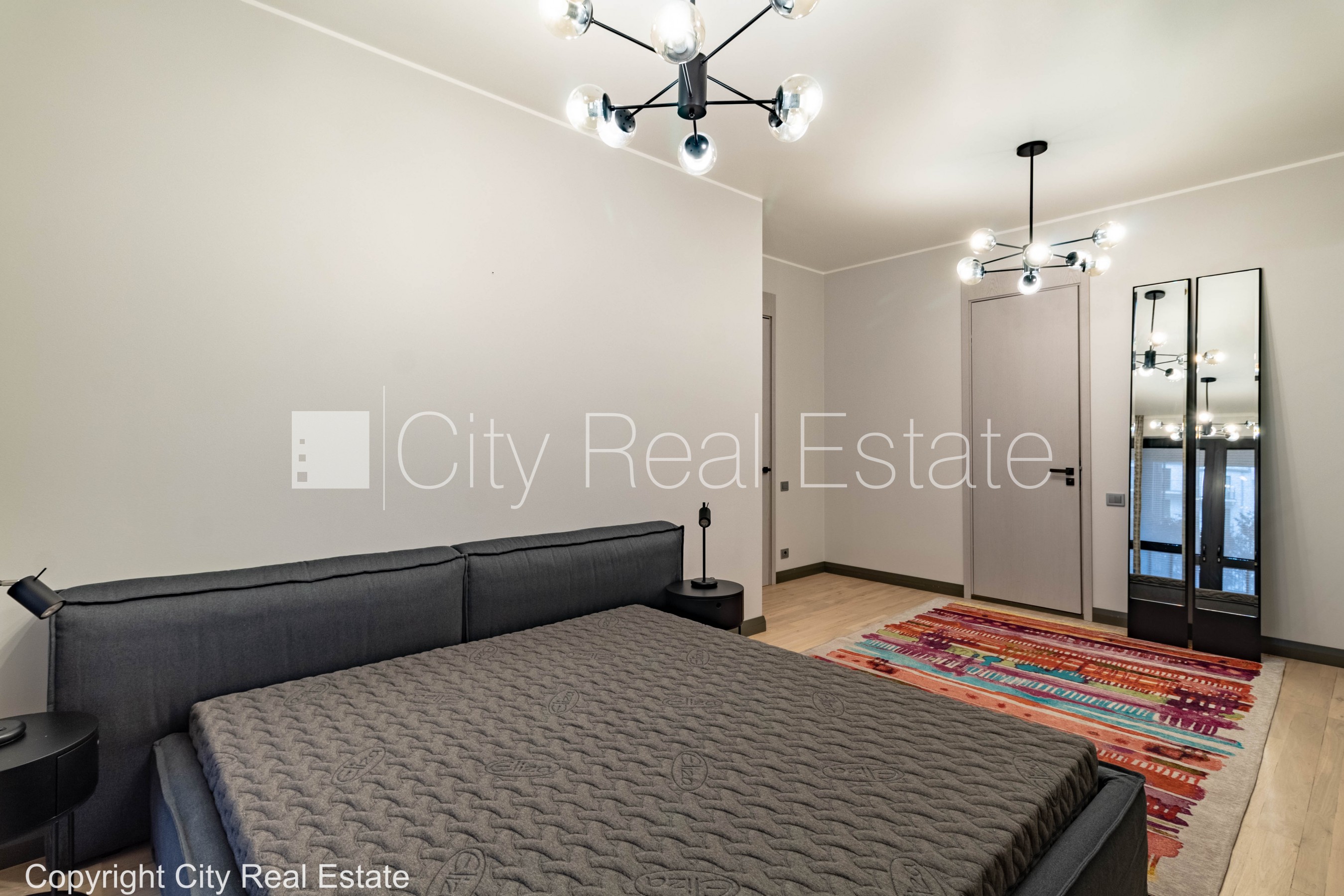 Sludinājumi. Projekts - Parkers (Parkers), jaunceltne, pagalma ēka, labiekārtots apzaļumots pagalms, iespēja Cena: 1700 EUR/mēn Foto #18