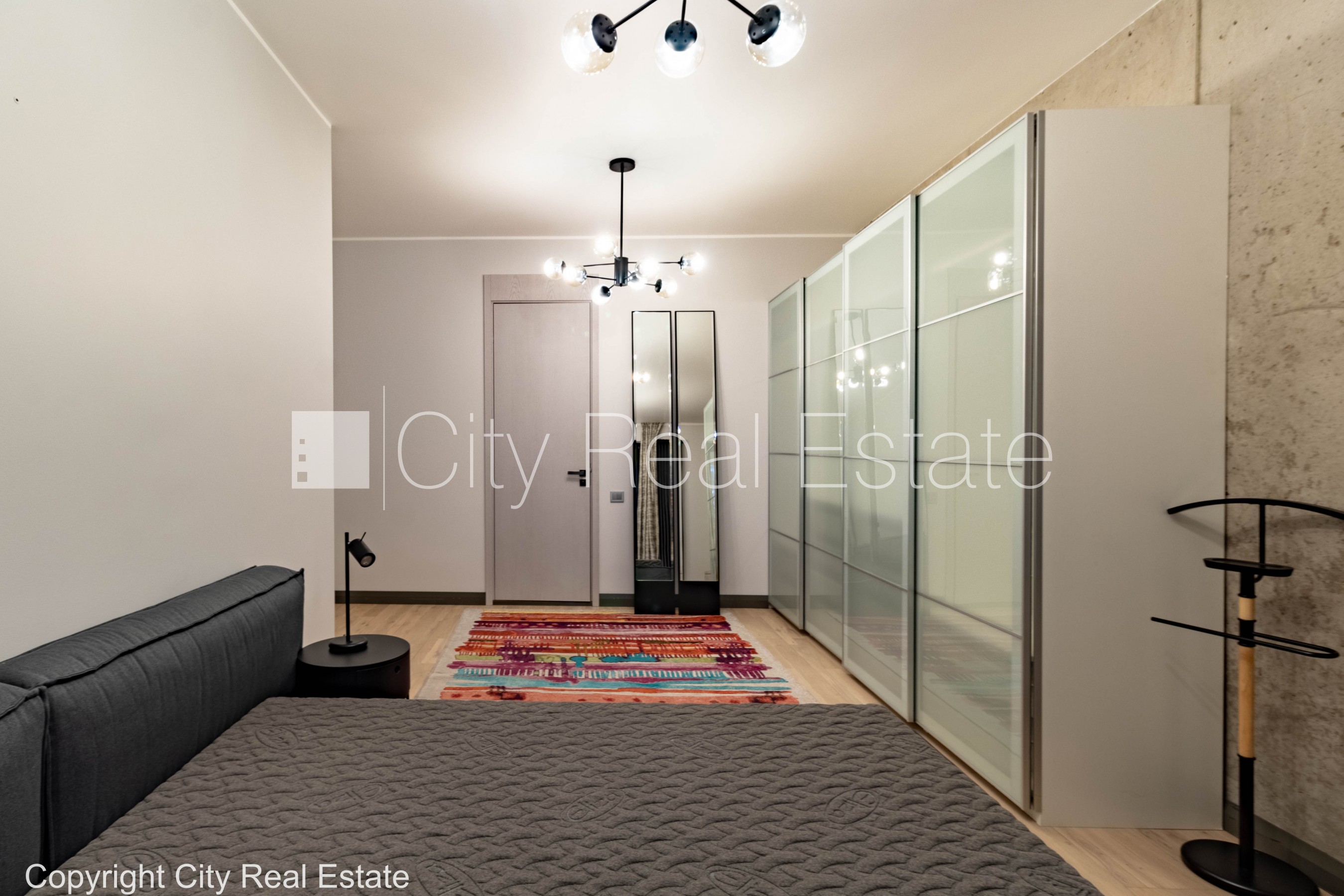 Sludinājumi. Projekts - Parkers (Parkers), jaunceltne, pagalma ēka, labiekārtots apzaļumots pagalms, iespēja Cena: 1700 EUR/mēn Foto #17