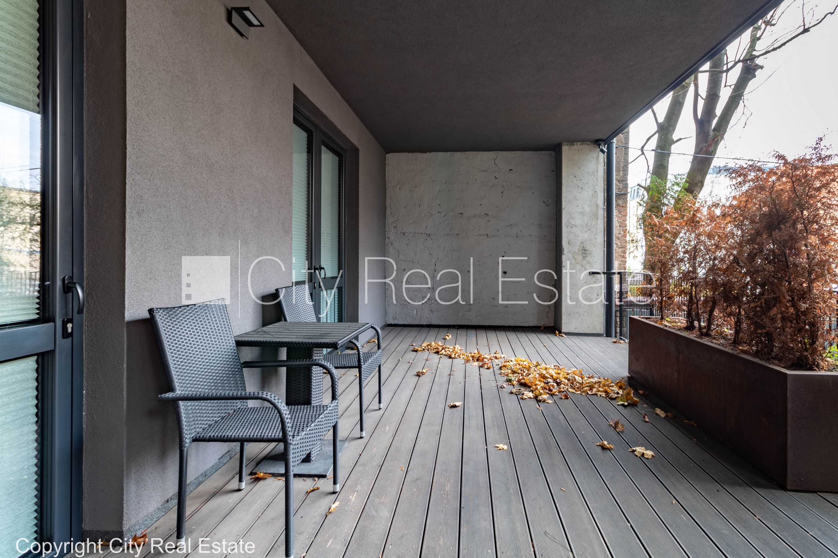 Sludinājumi. Projekts - Parkers (Parkers), jaunceltne, pagalma ēka, labiekārtots apzaļumots pagalms, iespēja Cena: 1700 EUR/mēn Foto #6