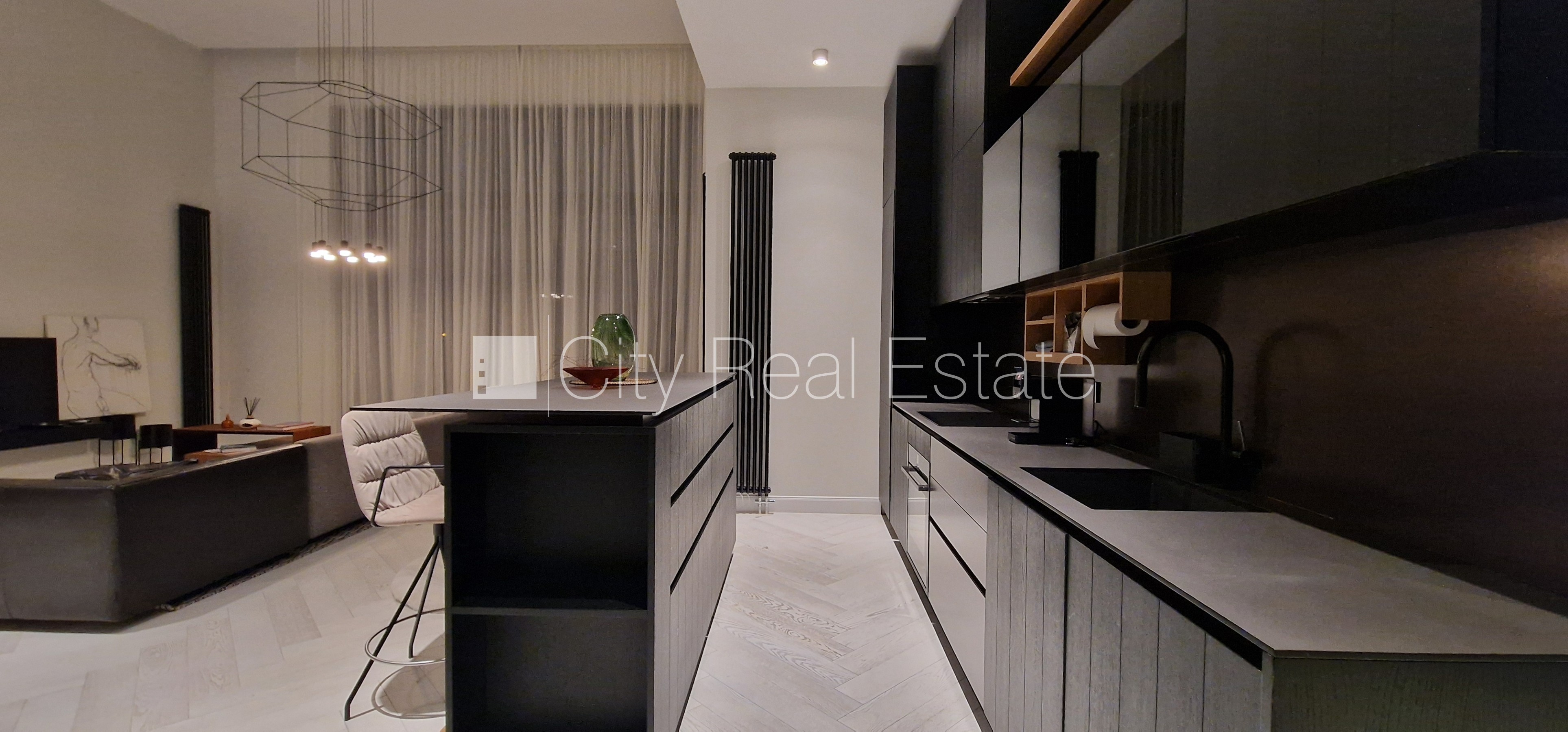 Sludinājumi. Jaunceltne, fasādes māja, zaļā teritorija, labiekārtota apzaļumota teritorija, slēgta teritorija, Cena: 5100 EUR/mēn Foto #6