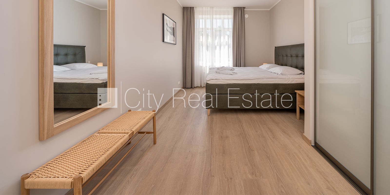 Sludinājumi. Jaunceltne, fasādes māja, labiekārtota apzaļumota teritorija, pazemes autostāvvieta, ieeja no Cena: 1500 EUR/mēn Foto #5