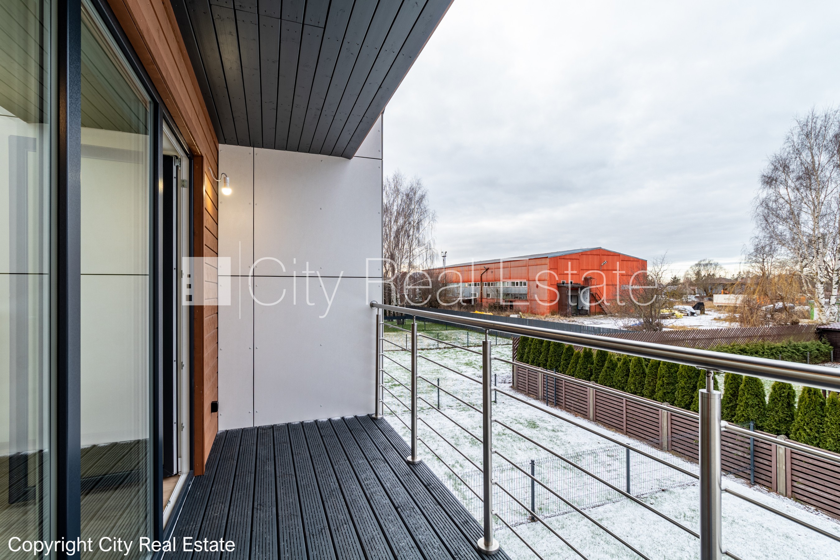 Sludinājumi. Rindu māja, energo efektīva māja, labiekārtots apzaļumots pagalms, bruģēts piebraucamais ceļš, Cena: 270000 EUR Foto #13