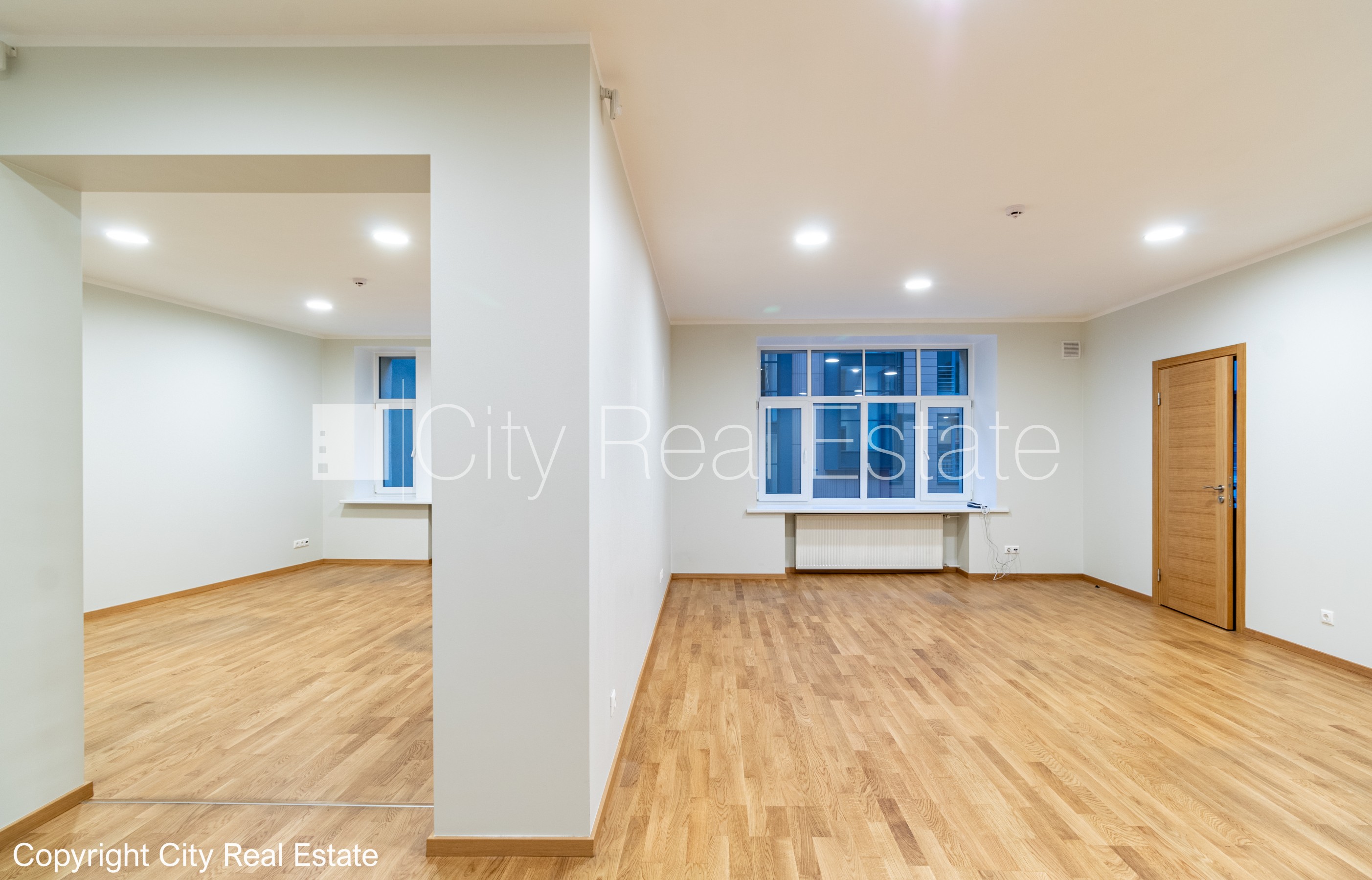 Sludinājumi. Pagalma ēka, renovēta māja, labiekārtots apzaļumots pagalms, slēgts pagalms, teritorijas Cena: 1317 EUR/mēn Foto #8