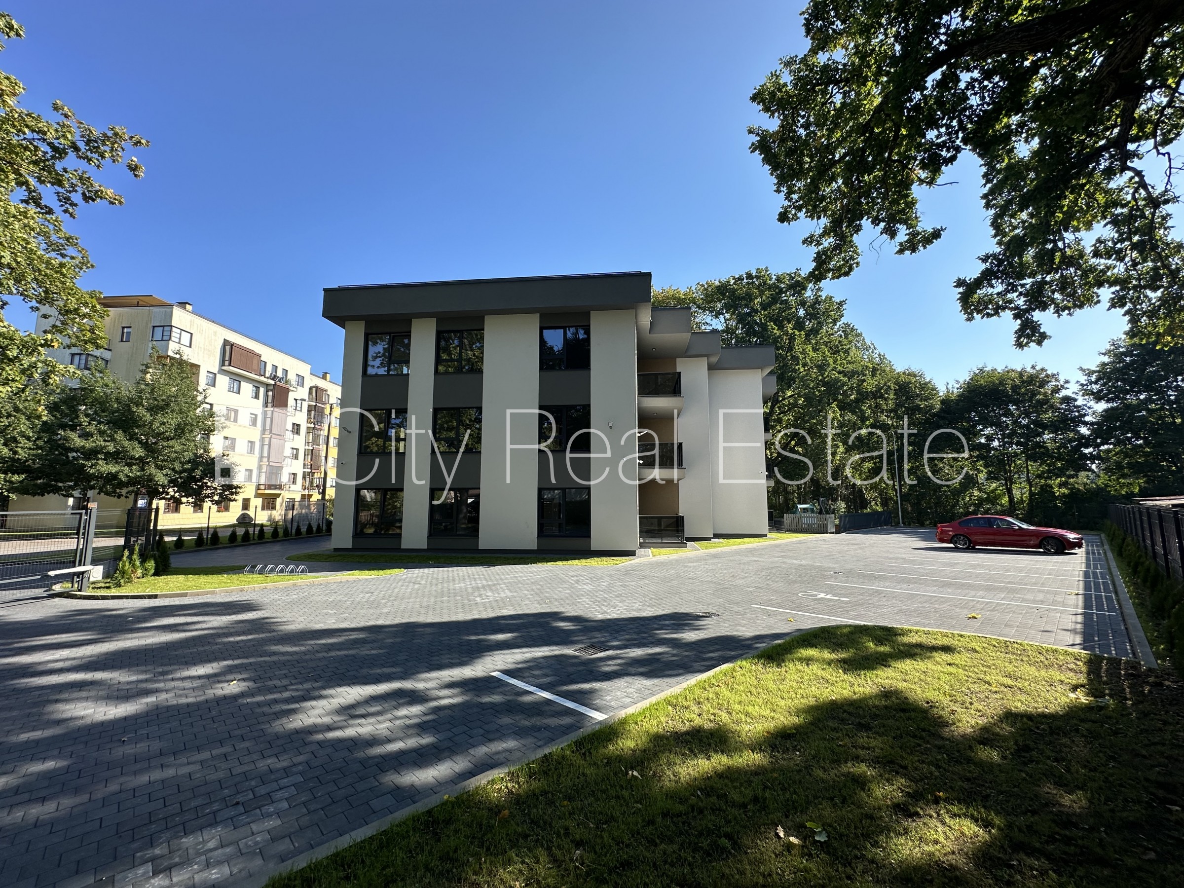 Sludinājumi. Jaunceltne, energo efektīva māja, labiekārtota apzaļumota teritorija, bruģēts piebraucamais ceļš, Cena: 750 EUR/mēn Foto #19