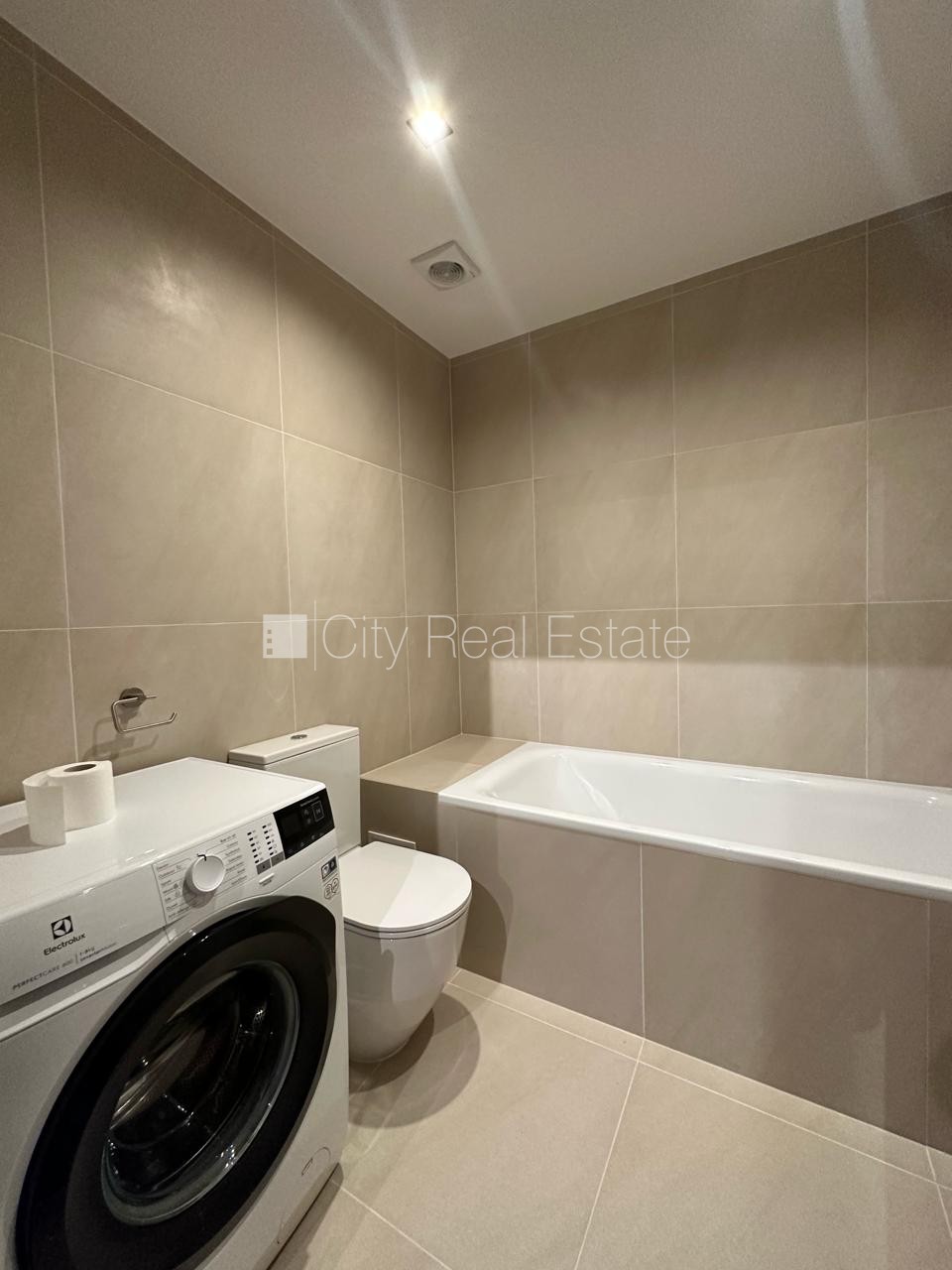 Sludinājumi. Jaunceltne, energo efektīva māja, labiekārtota apzaļumota teritorija, bruģēts piebraucamais ceļš, Cena: 750 EUR/mēn Foto #7