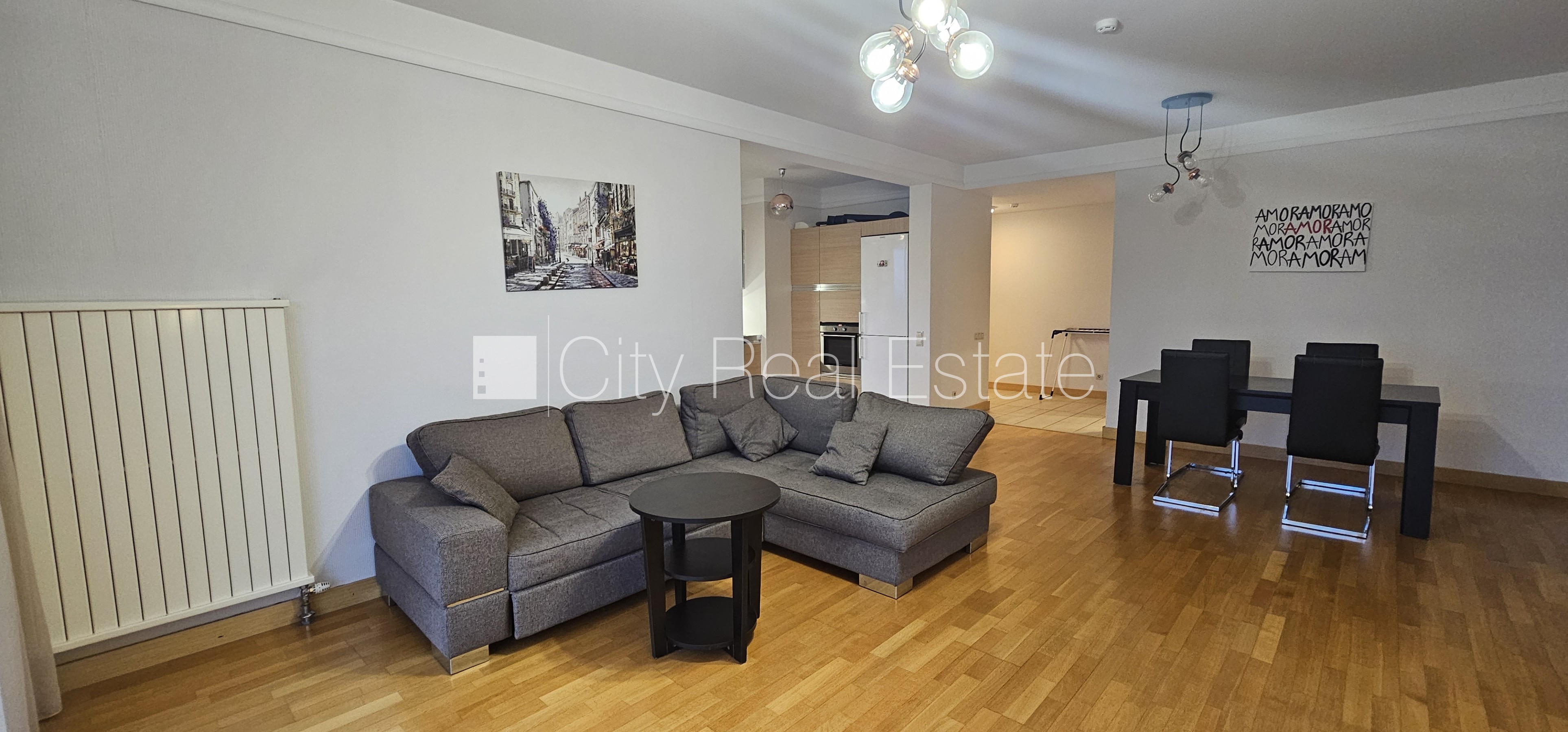 Sludinājumi. Jaunceltne, vieta vairākām automašīnām, iespēja nomāt pazemes autostāvvietu, pagalmā bērnu spēļu Cena: 820 EUR/mēn Foto #6