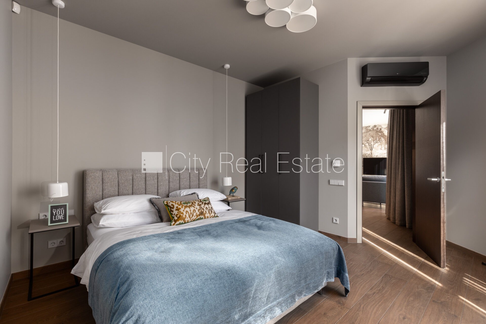 Sludinājumi. Šo dzīvokli izīrē pa diennaktīm (īstermiņa īre), īres cena sludinājumā norādīta par vienu diennakts Cena: 300 EUR/mēn Foto #10