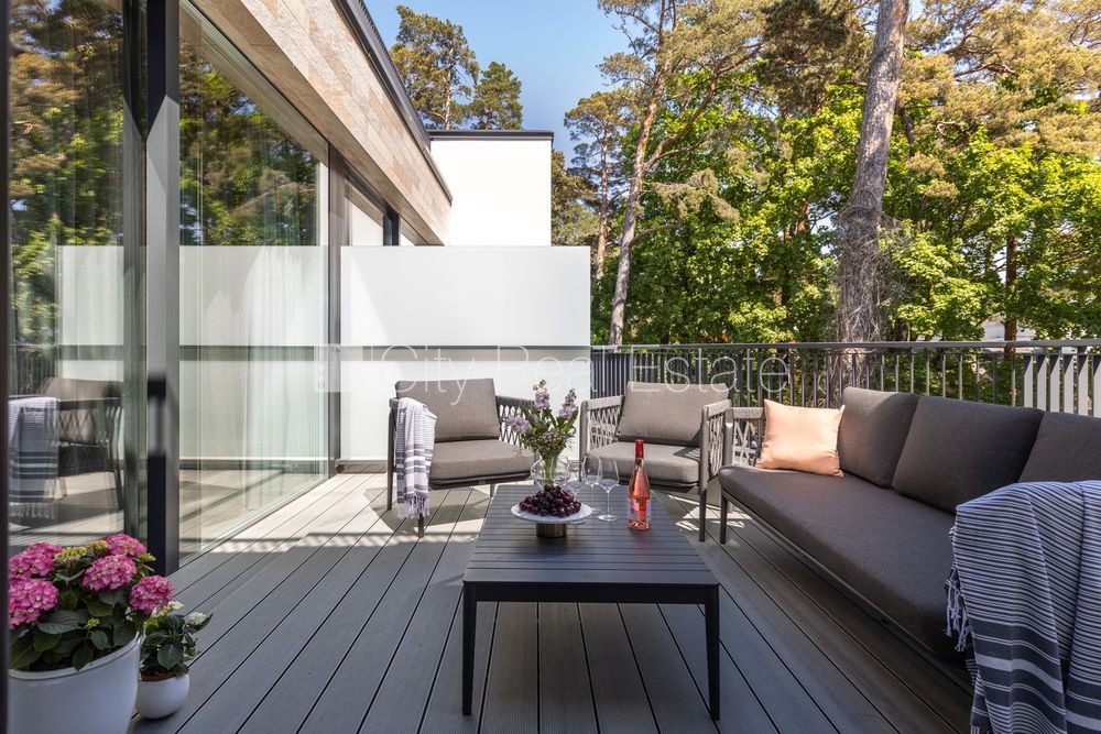 Sludinājumi. Šo dzīvokli izīrē pa diennaktīm (īstermiņa īre), īres cena sludinājumā norādīta par vienu diennakts Cena: 440 EUR/mēn Foto #5