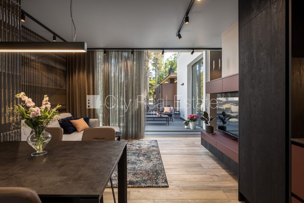 Sludinājumi. Šo dzīvokli izīrē pa diennaktīm (īstermiņa īre), īres cena sludinājumā norādīta par vienu diennakts Cena: 440 EUR/mēn Foto #4