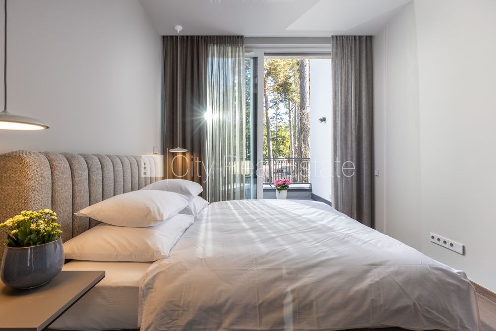 Sludinājumi. Jaunceltne, fasādes māja, zaļā teritorija, labiekārtota apzaļumota teritorija, pazemes Cena: 2200 EUR/mēn Foto #9