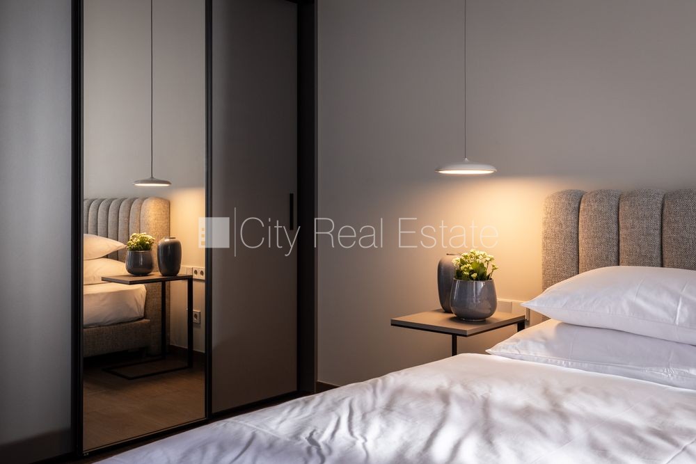 Sludinājumi. Jaunceltne, fasādes māja, zaļā teritorija, labiekārtota apzaļumota teritorija, pazemes Cena: 2200 EUR/mēn Foto #8