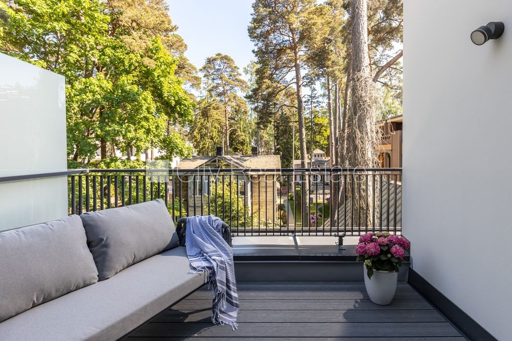 Sludinājumi. Jaunceltne, fasādes māja, zaļā teritorija, labiekārtota apzaļumota teritorija, pazemes Cena: 2200 EUR/mēn Foto #10