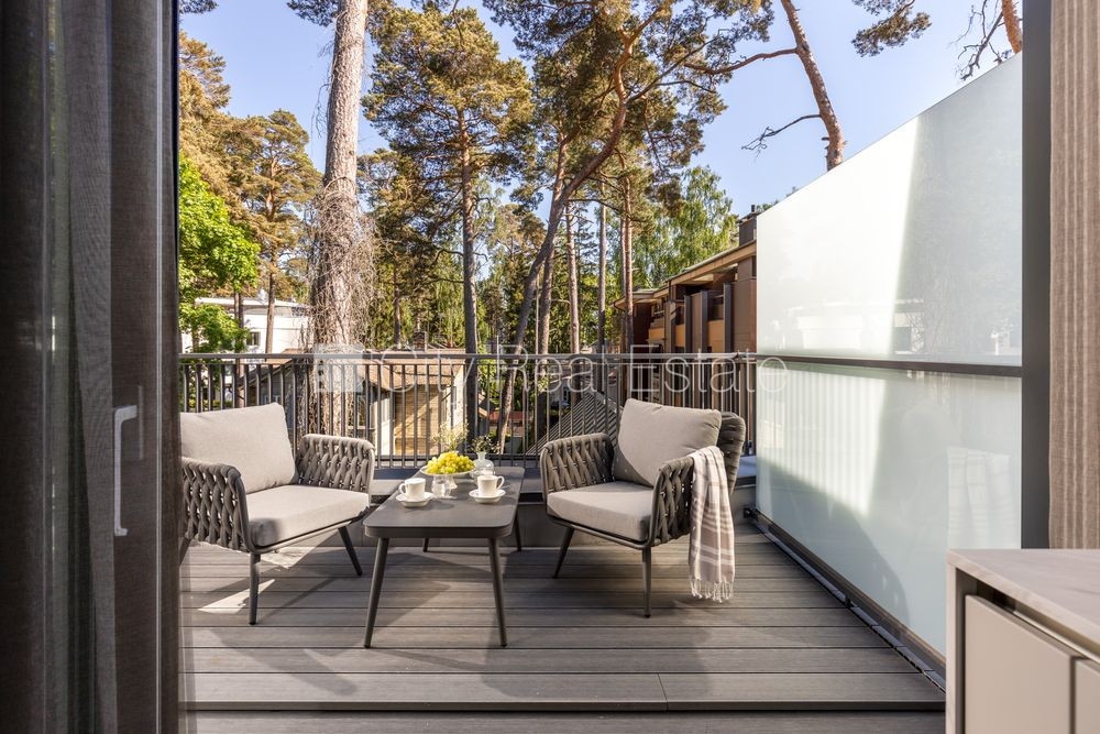 Sludinājumi. Jaunceltne, fasādes māja, zaļā teritorija, labiekārtota apzaļumota teritorija, pazemes Cena: 2200 EUR/mēn Foto #3