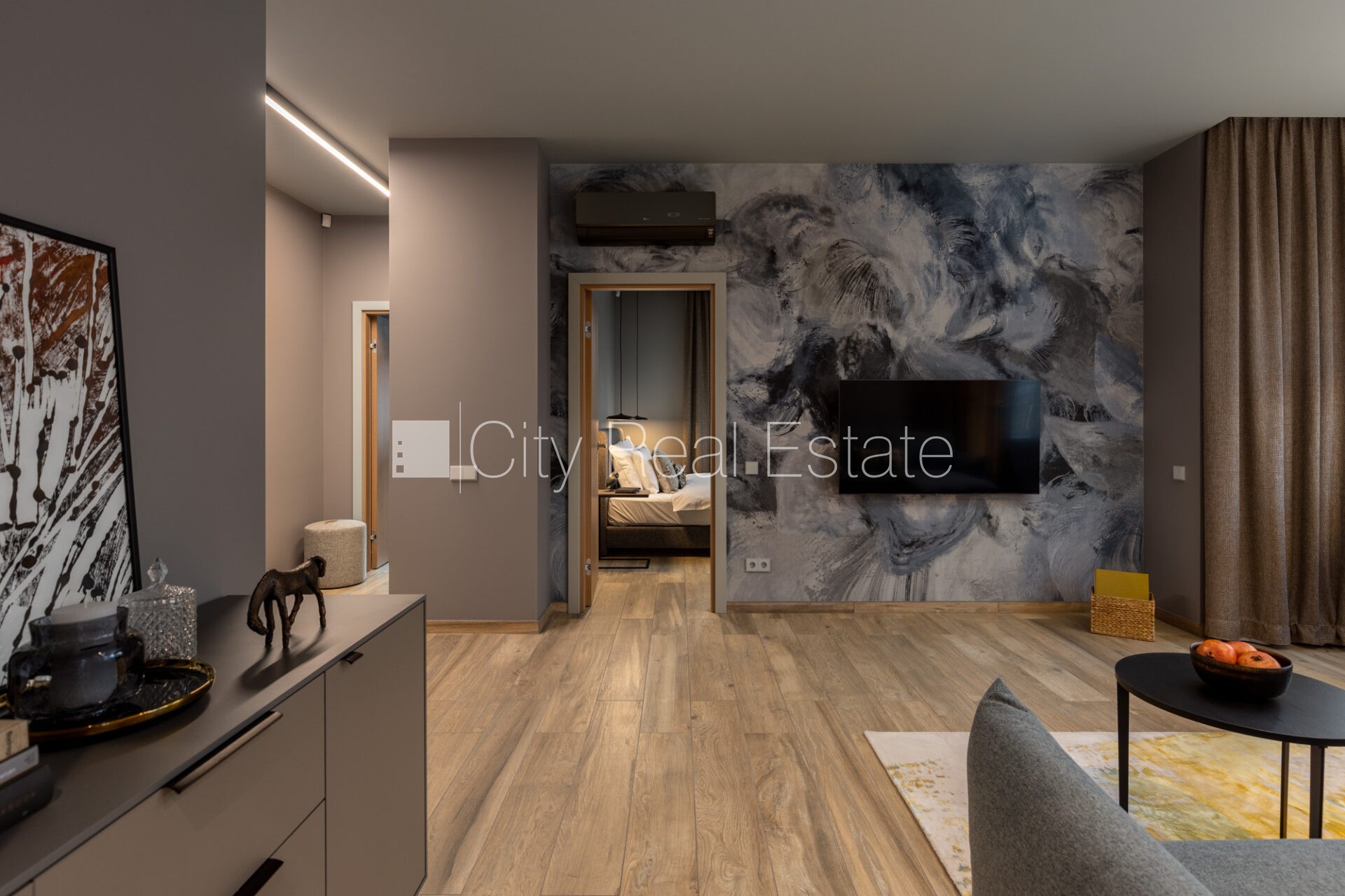 Sludinājumi. Jaunceltne, fasādes māja, zaļā teritorija, pazemes autostāvvieta, apzaļumota teritorija ar jaunu Cena: 2500 EUR/mēn Foto #4