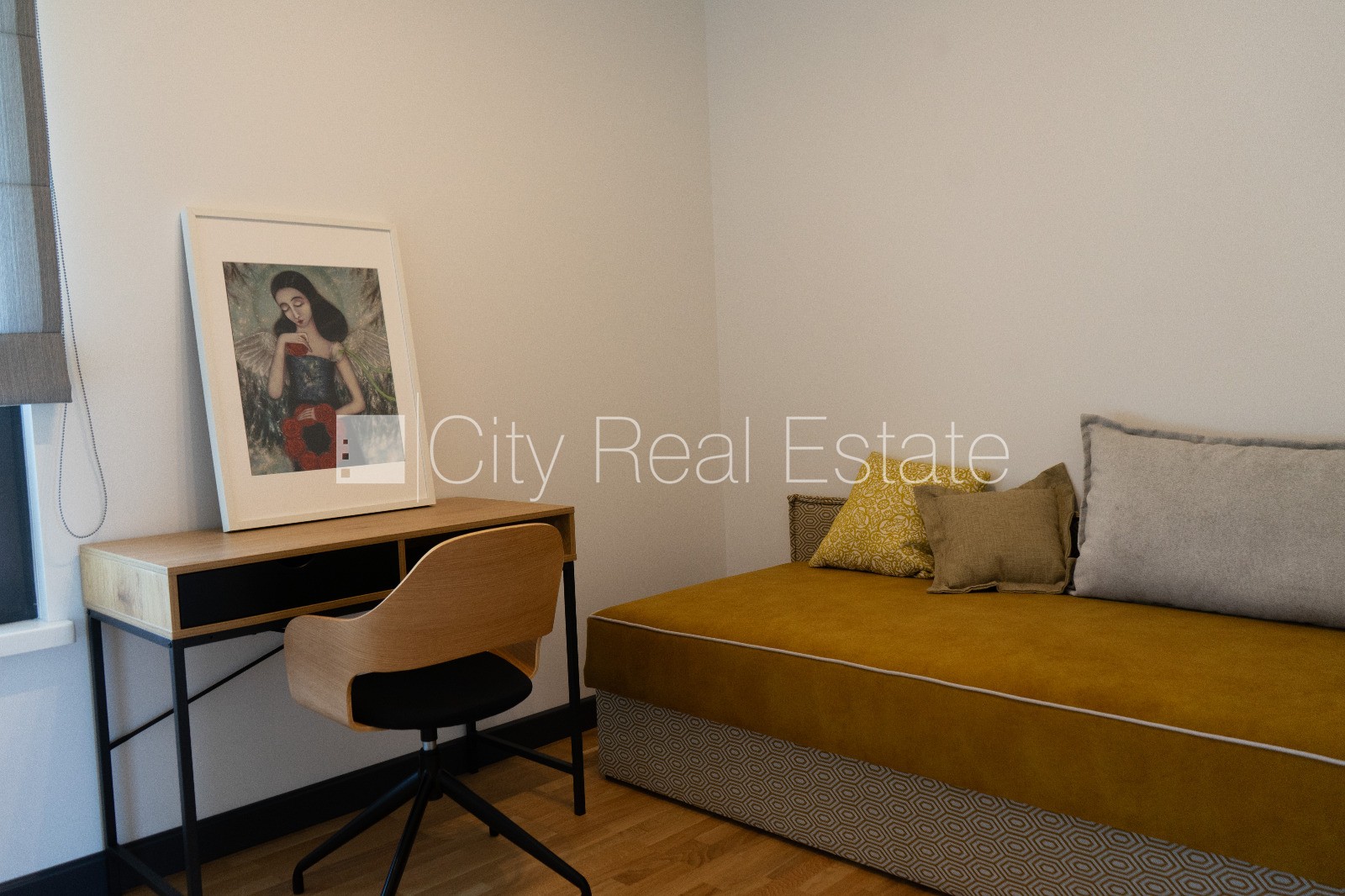 Sludinājumi. Privātmāja, apsaimniekošanas maksa mēnesī 62,46 EUR, energo efektīva māja, labiekārtota apzaļumota Cena: 1950 EUR/mēn Foto #16