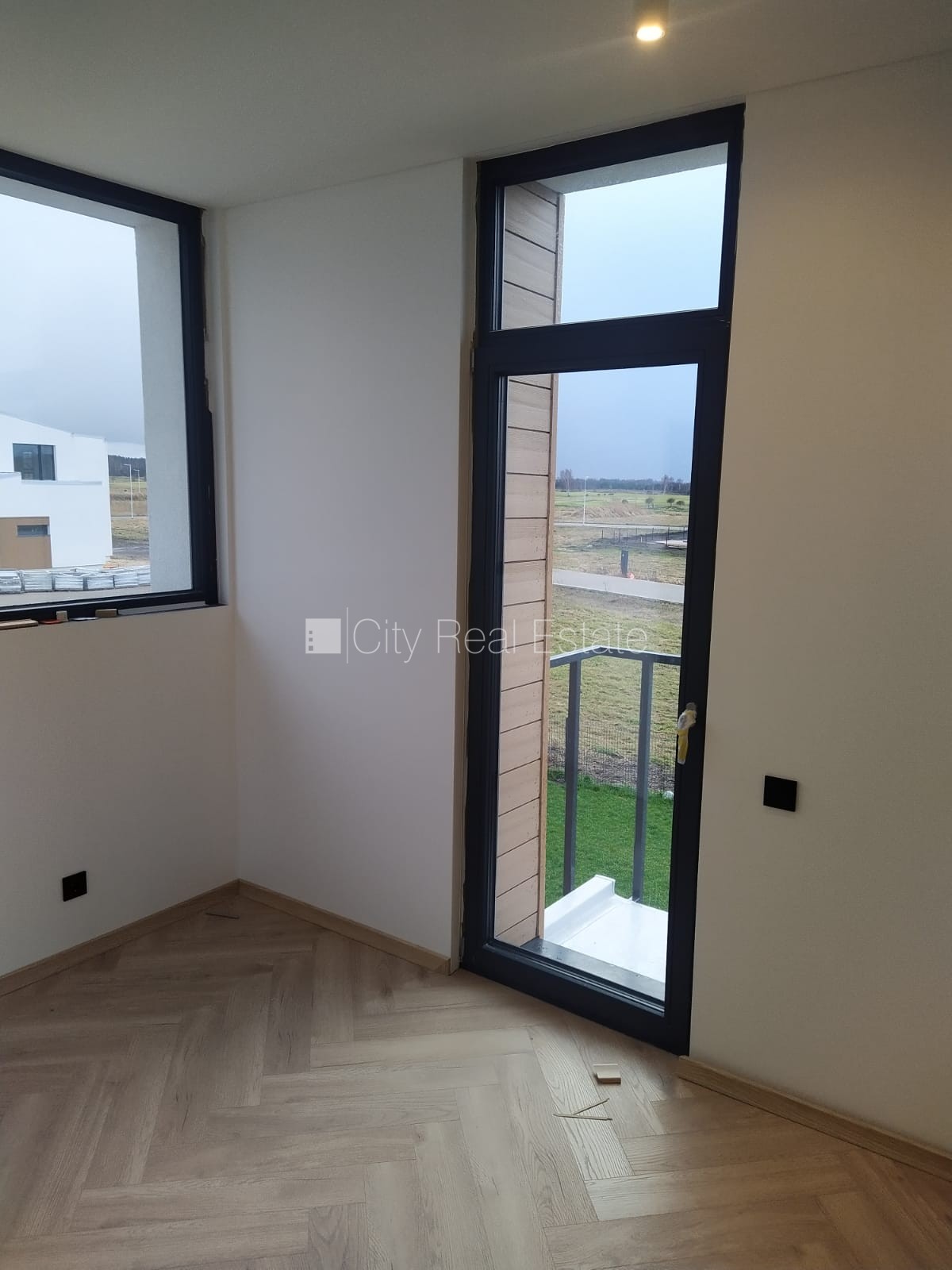 Sludinājumi. Privātmāja, energo efektīva māja, labiekārtota apzaļumota teritorija, bruģēts piebraucamais ceļš, Cena: 375000 EUR Foto #6