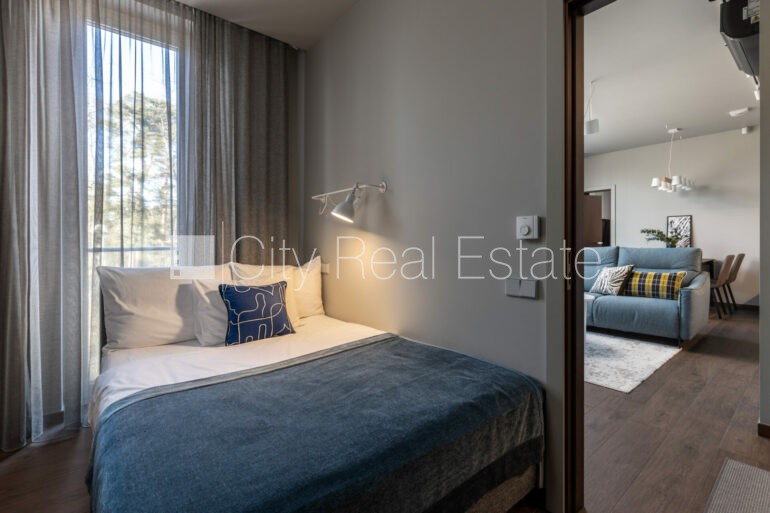 Sludinājumi. Jaunceltne, fasādes māja, labiekārtots apzaļumots pagalms, pazemes autostāvvieta, ieeja no ielas, Cena: 5600 EUR/mēn Foto #7